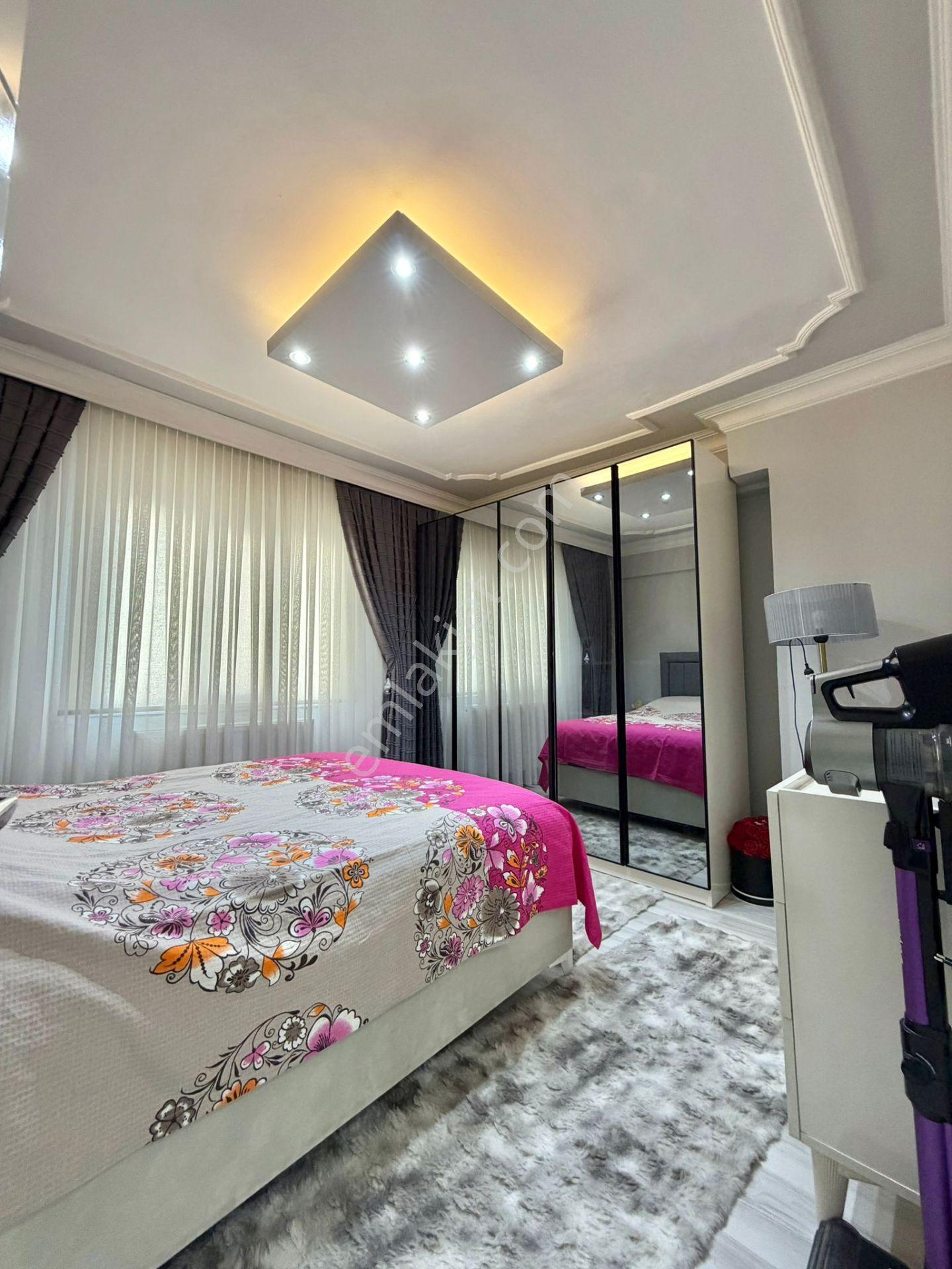 🏡sakarya Mahallesi 🏡 ✅2+1 M2 110 5 Katlının 5 Katı ❇️full Tadilatlı Özelikli - Görsel 4