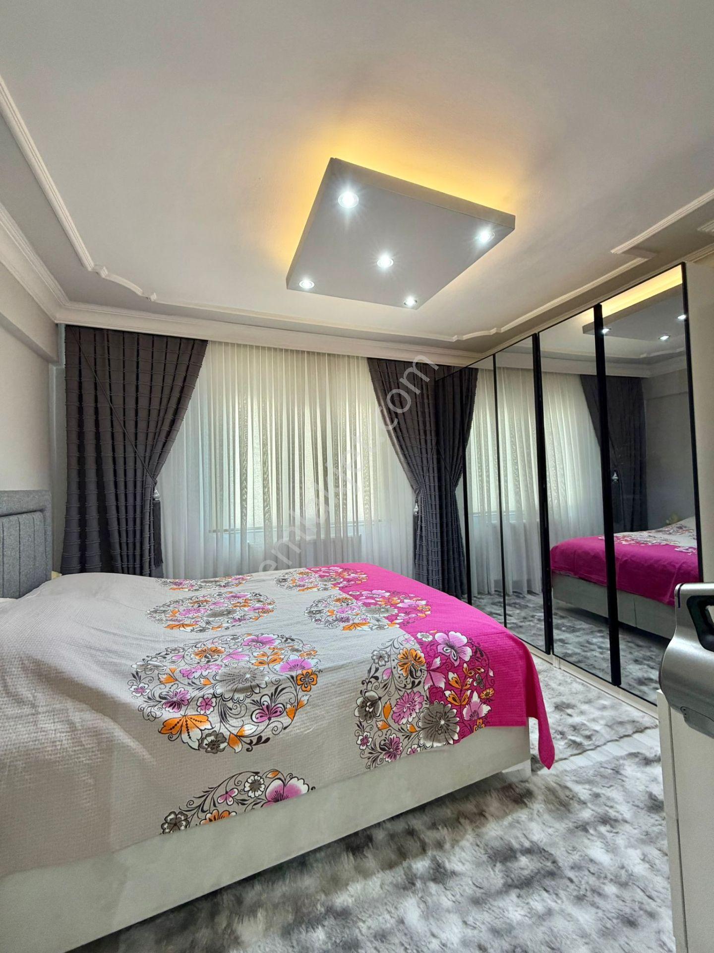 🏡sakarya Mahallesi 🏡 ✅2+1 M2 110 5 Katlının 5 Katı ❇️full Tadilatlı Özelikli - Görsel 3