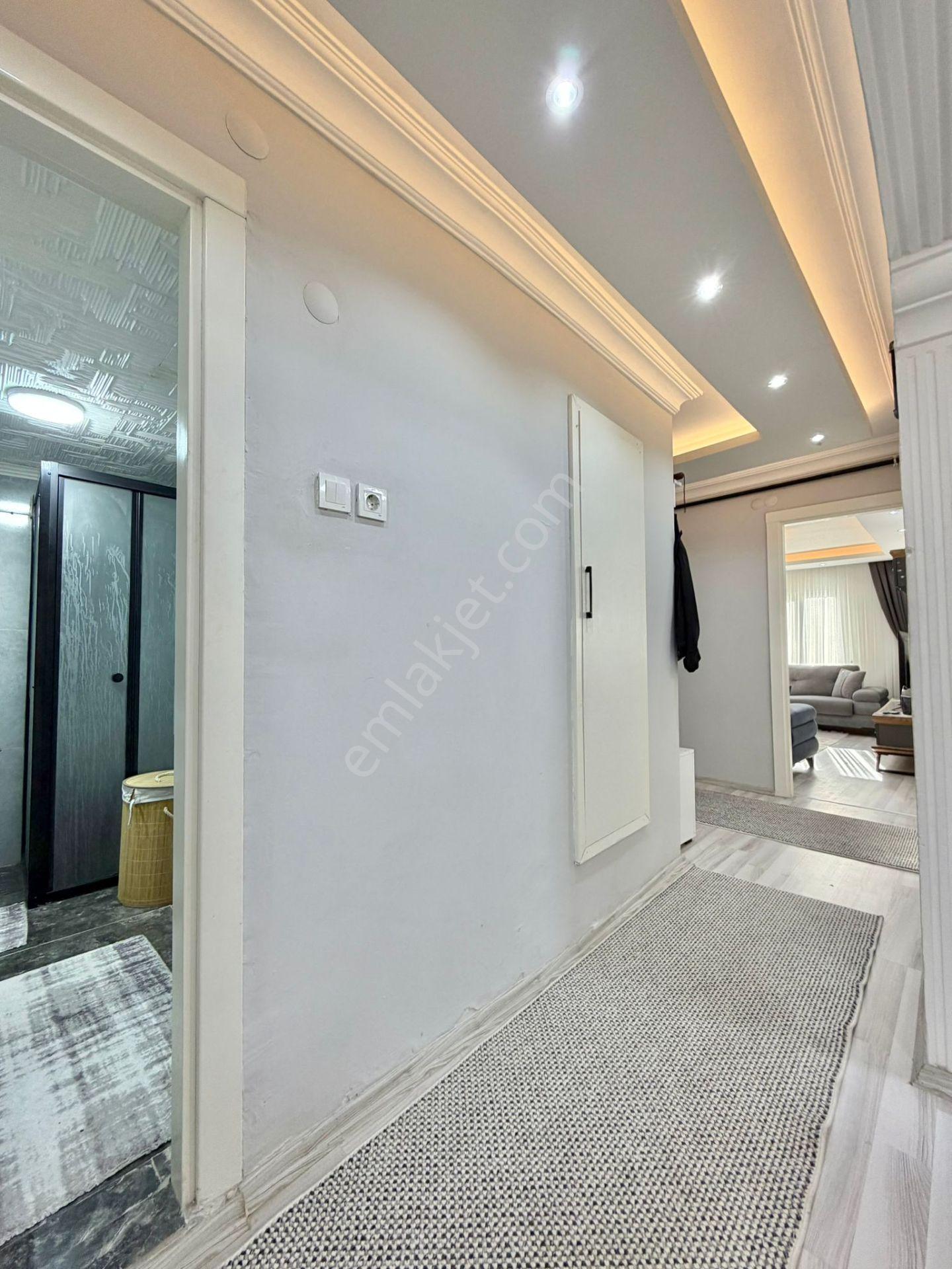🏡sakarya Mahallesi 🏡 ✅2+1 M2 110 5 Katlının 5 Katı ❇️full Tadilatlı Özelikli - Görsel 2