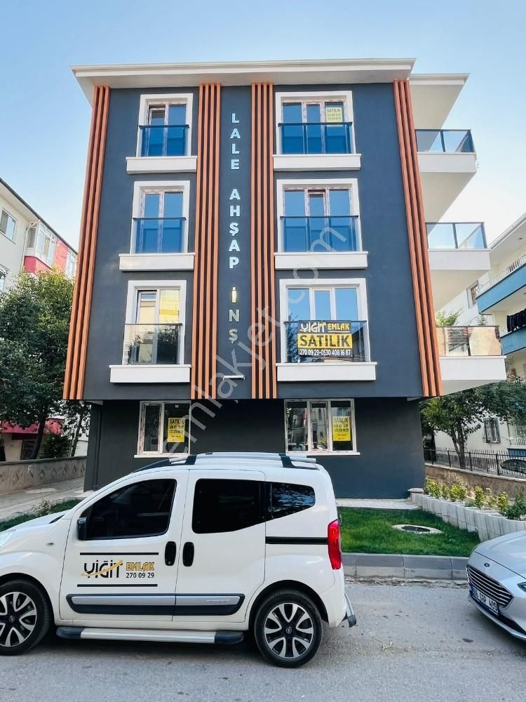 Pınarbaşı Mah 2. Ara Katta Ful Yapılı 3+1 Sıfır Daire - Görsel 15