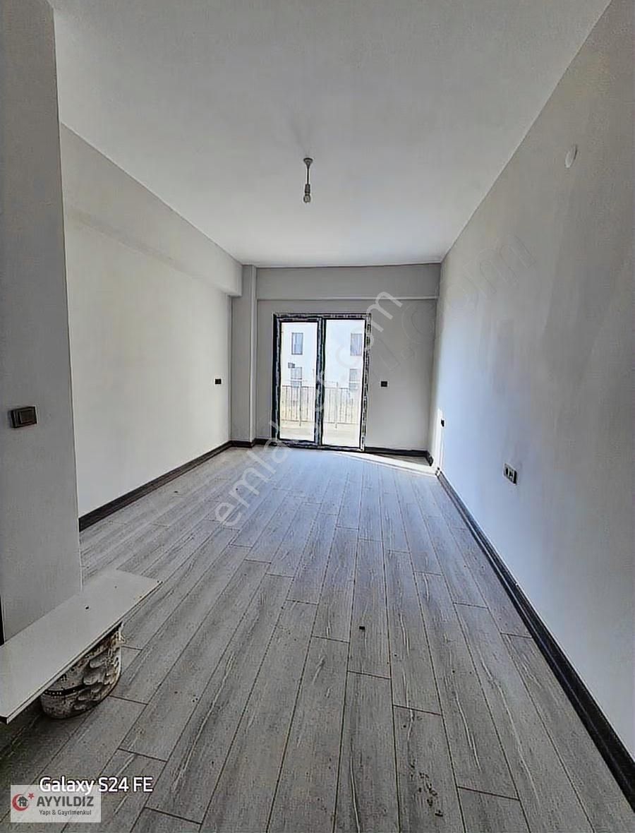İzmir Bayraklıda 3+1 Kiralık Lüks Daire - Görsel 27