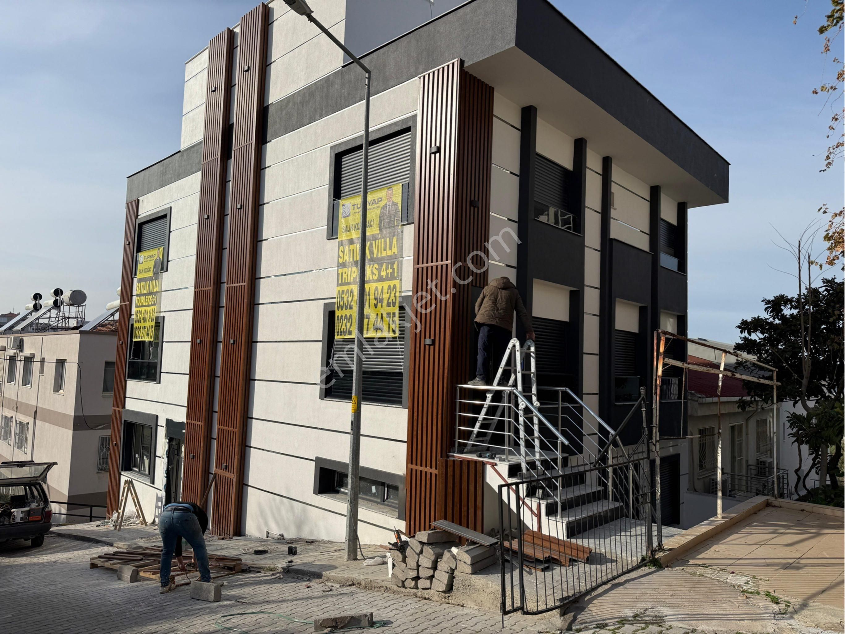 Balçova Kaymakamlık Üstü 4+1 Deniz Manzaralı Müstakil Ev