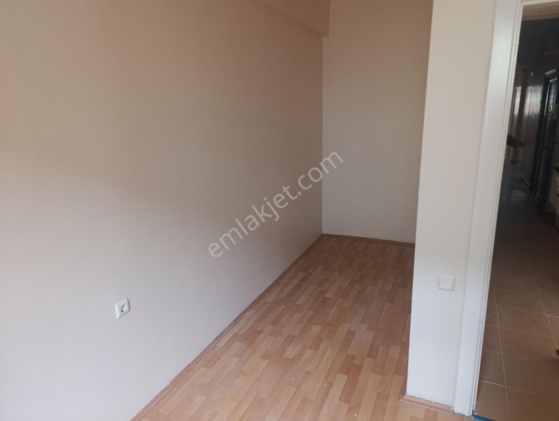 Fırsat!!! Merkezde Geniş 3+1 Daire - Görsel 2