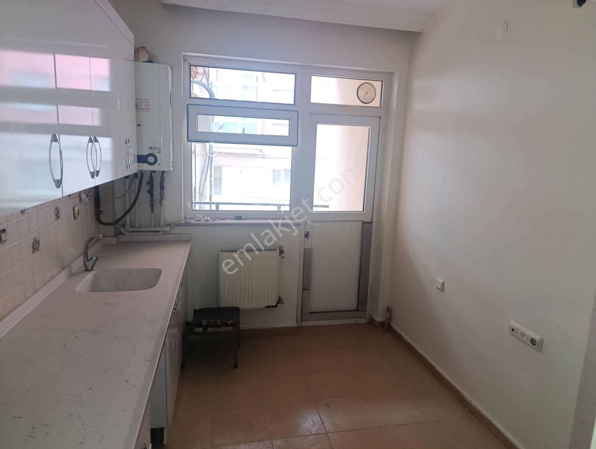 Fırsat!!! Merkezde Geniş 3+1 Daire - Görsel 14