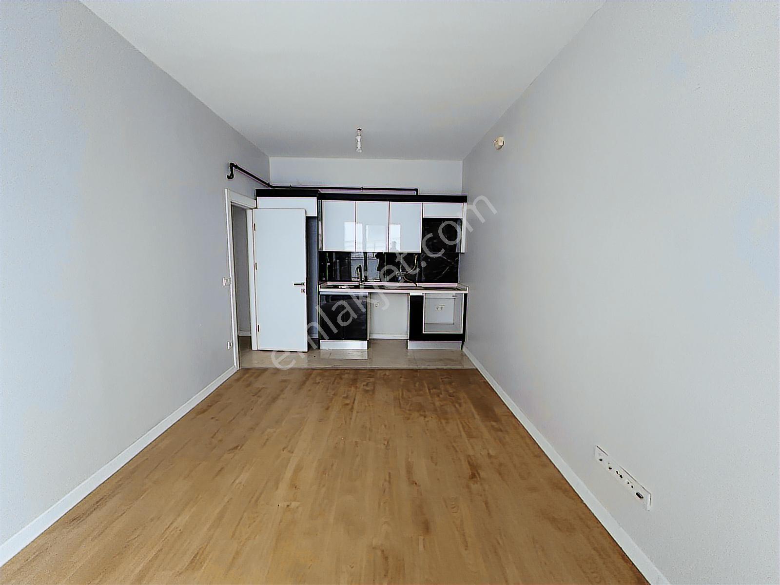 Beylikdüzü Gürpınar Kiptaş Kırlangıç Evler Satılık 1+1 Bahçe Kat - Görsel 16