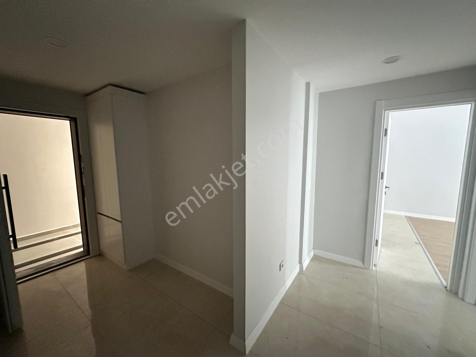 Beylikdüzü Gürpınar Kiptaş Kırlangıç Evler Satılık 1+1 Bahçe Kat - Görsel 28