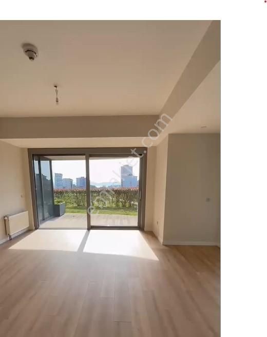 Kartal Manzara Adalar Özel Bahçe Kullanımlı 3+1 Sıfır Daire - Görsel 9