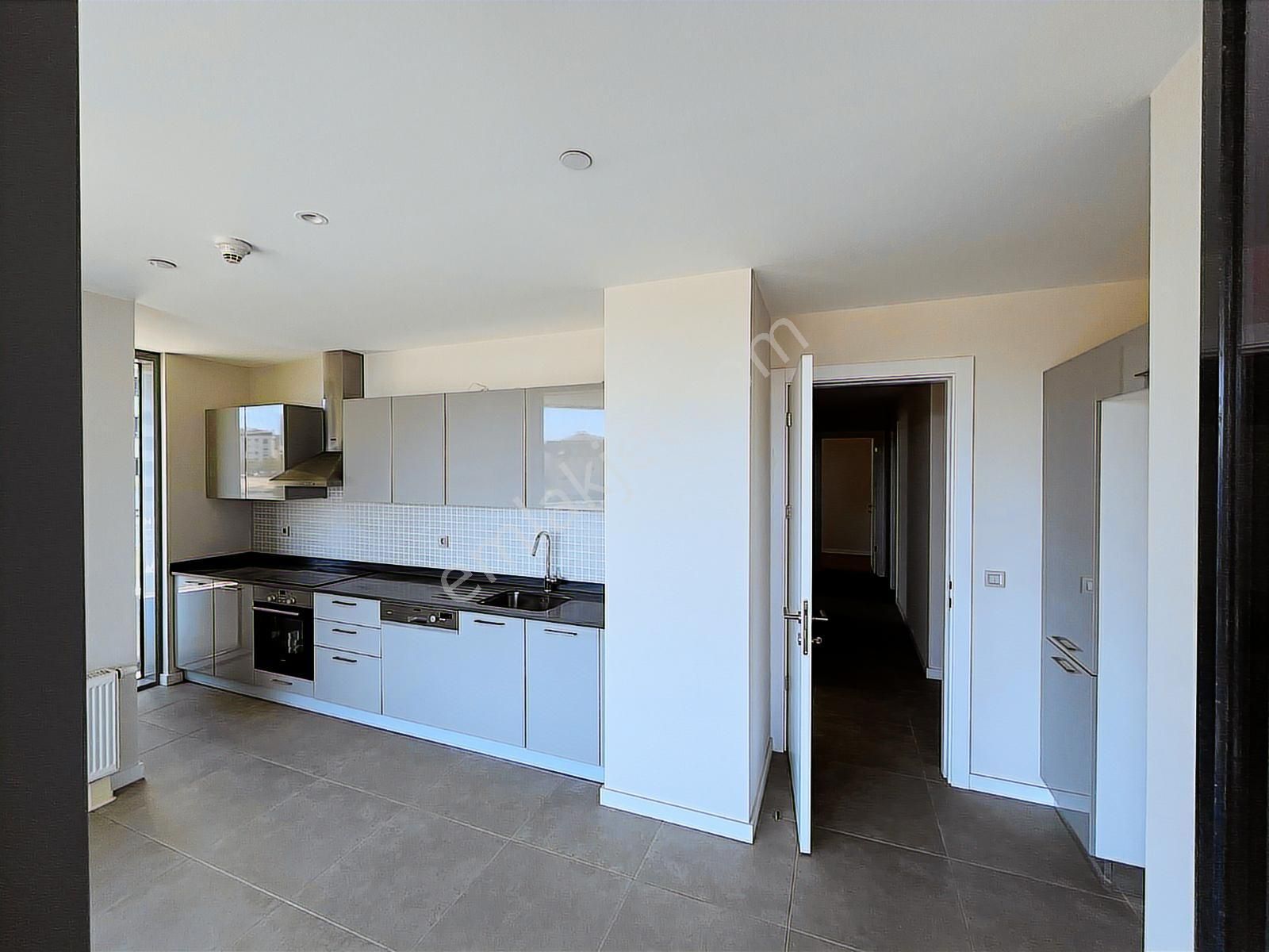 Kartal Manzara Adalar Özel Bahçe Kullanımlı 3+1 Sıfır Daire - Görsel 12