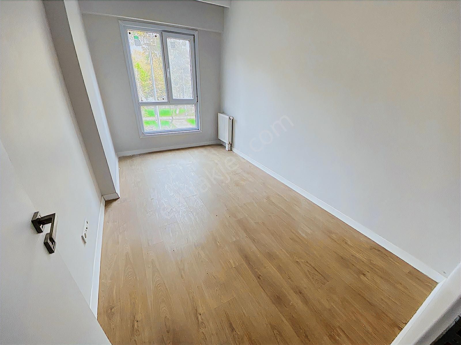 Beylikdüzü Sahile Yakın Kiptaş Kırlangıç Evler Fırsat Satılk 3+1 - Görsel 16