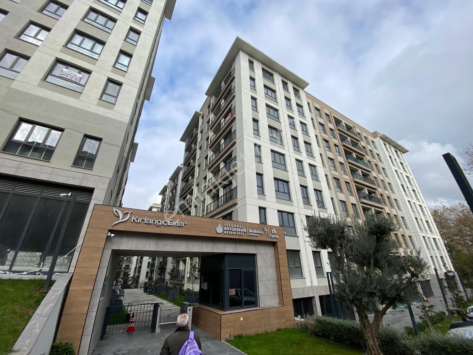 Beylikdüzü Sahile Yakın Kiptaş Kırlangıç Evler Fırsat Satılk 3+1 - Görsel 4