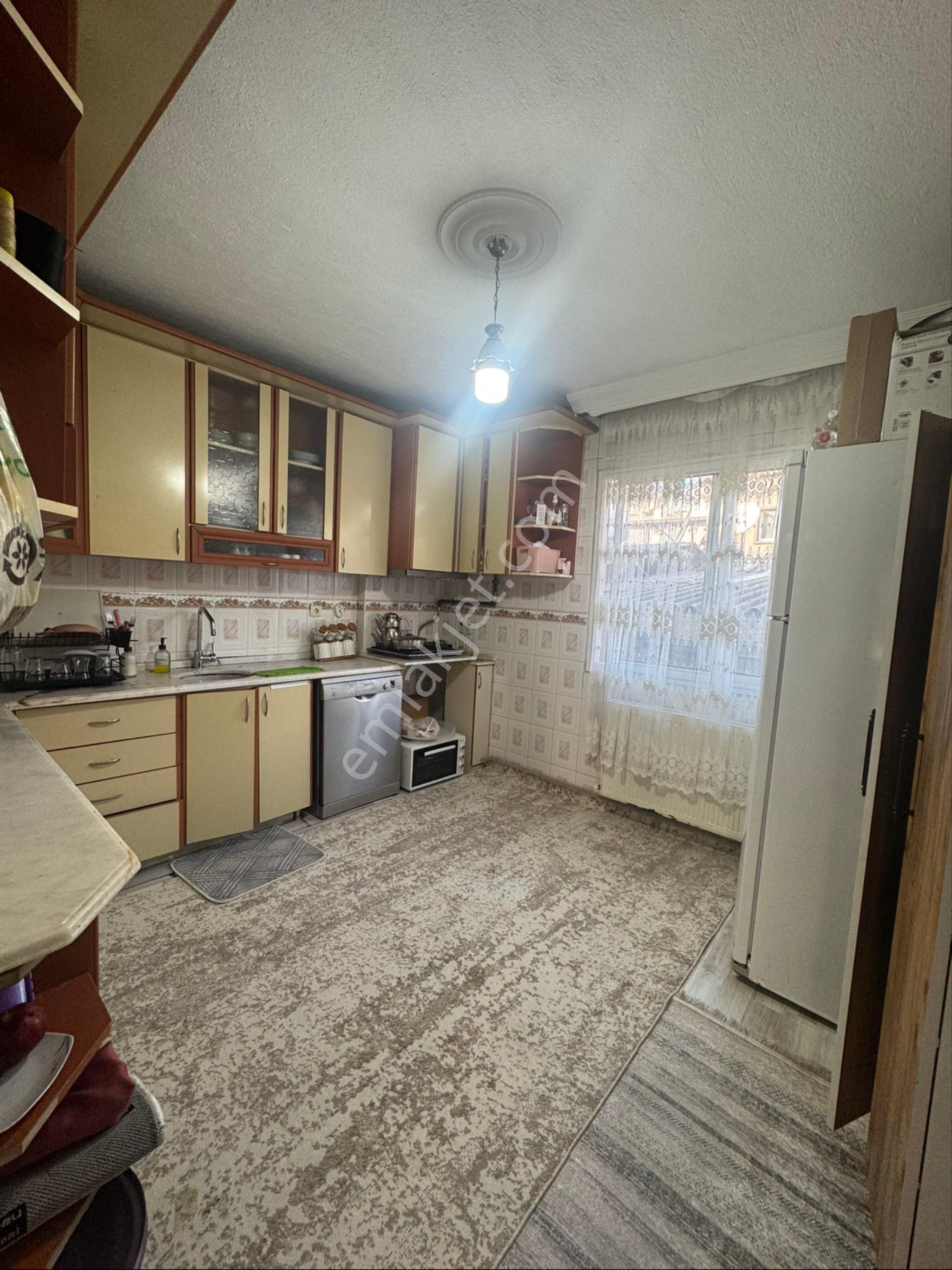 Buca Yeşilbağlar Mah.2+1 95 M2.arakat Satılık Daire Doğalgazlı - Görsel 5