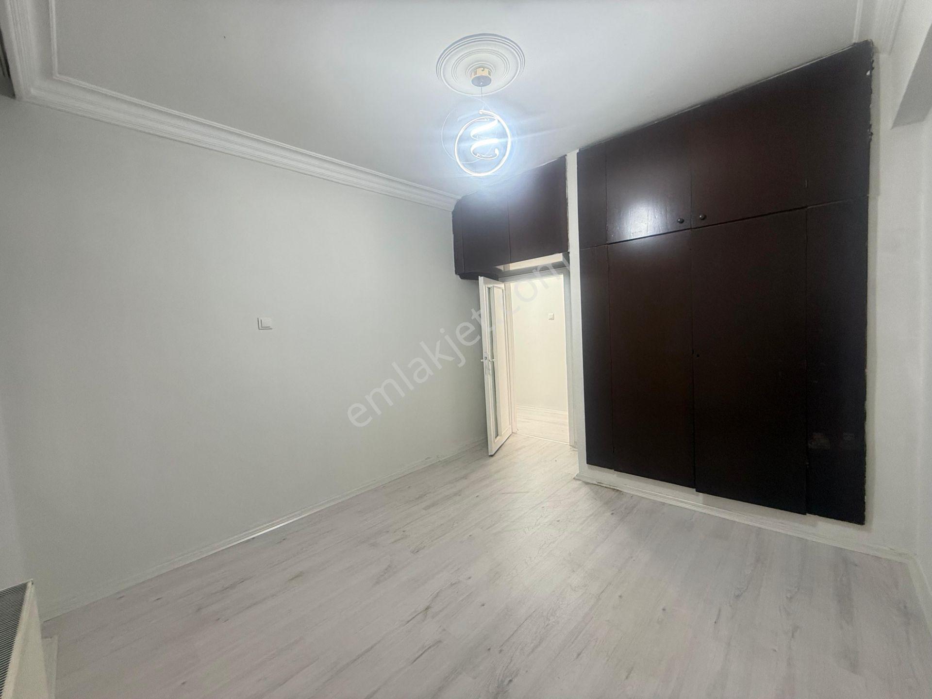 Sanat Sokağının En Güzel Konumunda 3+1 Acill Satılık - Görsel 25