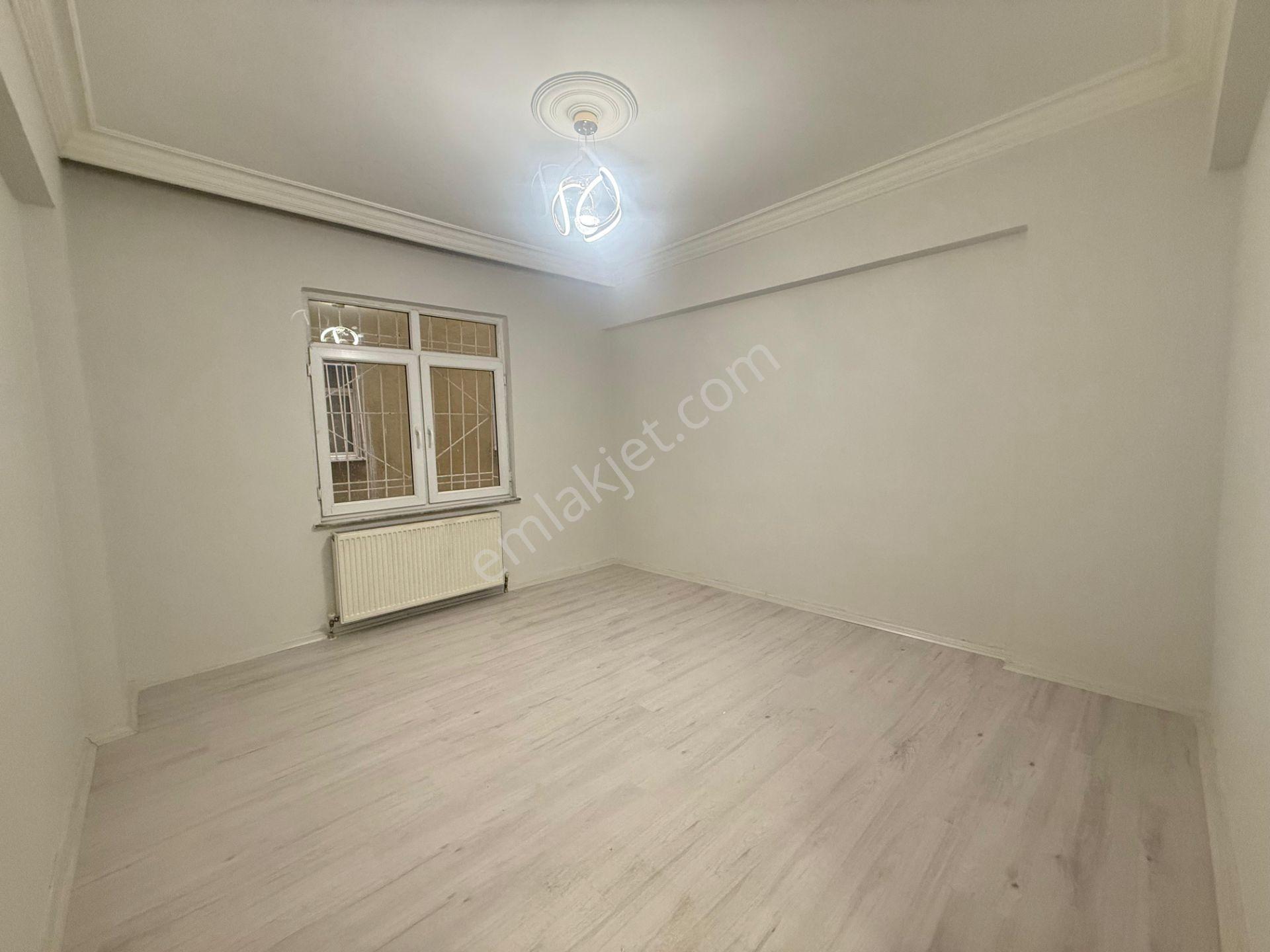 Sanat Sokağının En Güzel Konumunda 3+1 Acill Satılık - Görsel 26