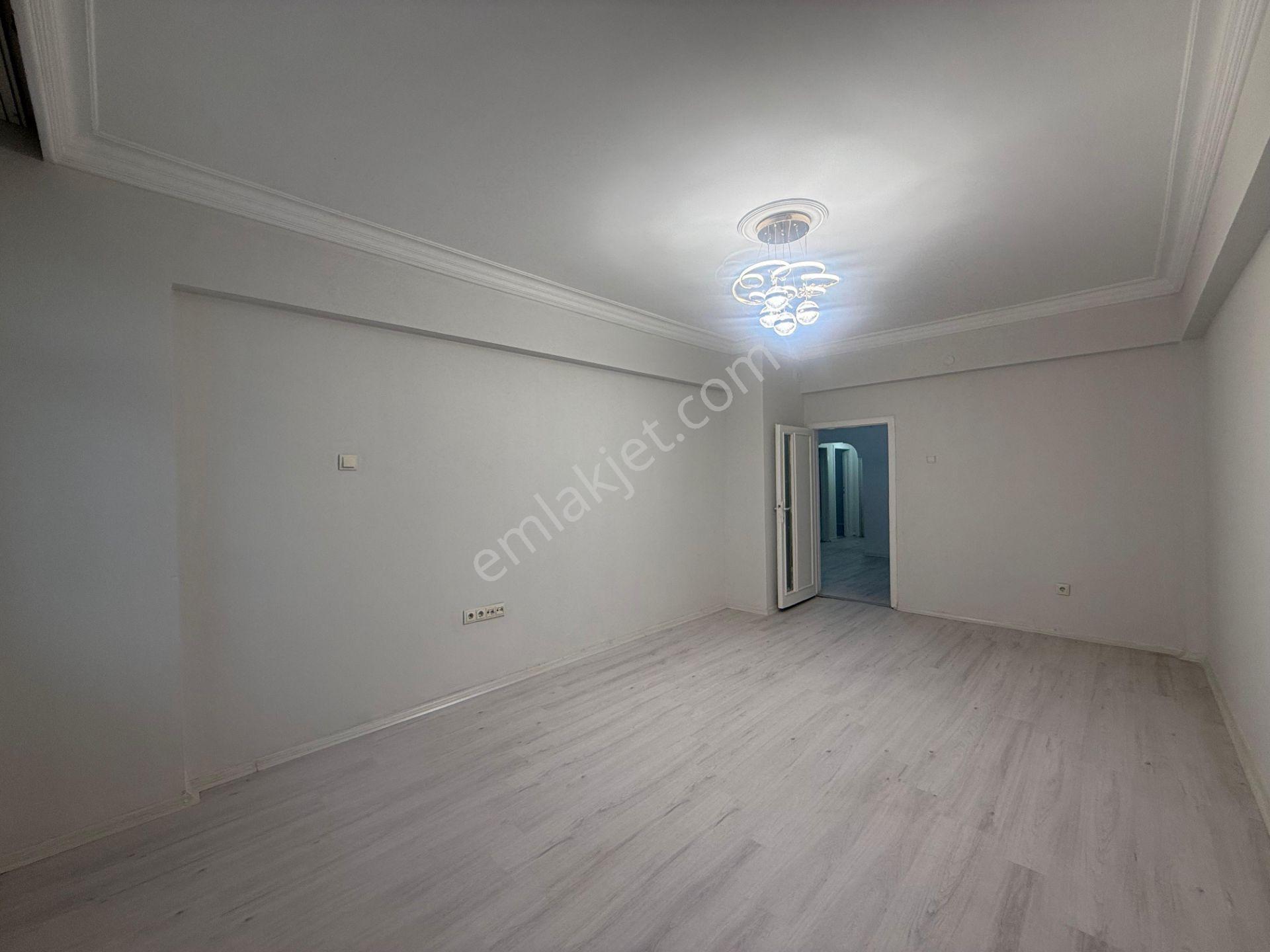 Sanat Sokağının En Güzel Konumunda 3+1 Acill Satılık - Görsel 35