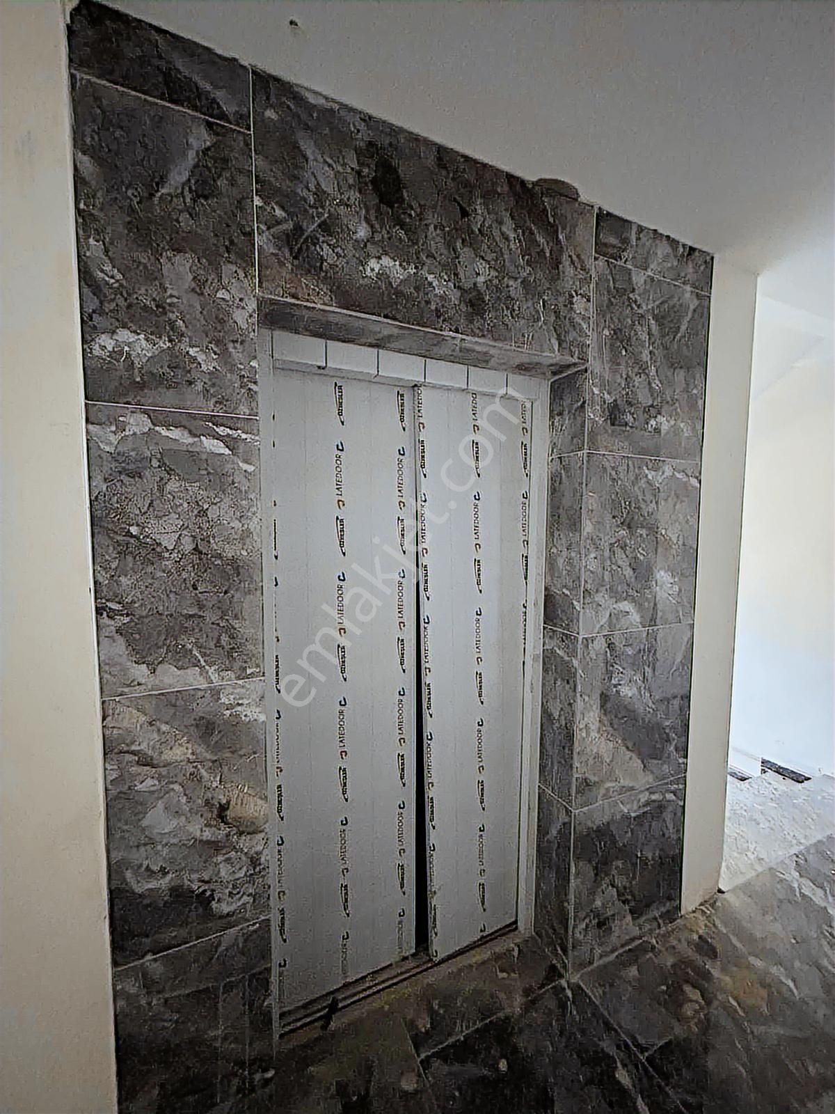 Kuşadası Merkezde Satılık 1+1 Rezidans Daireler - Görsel 13