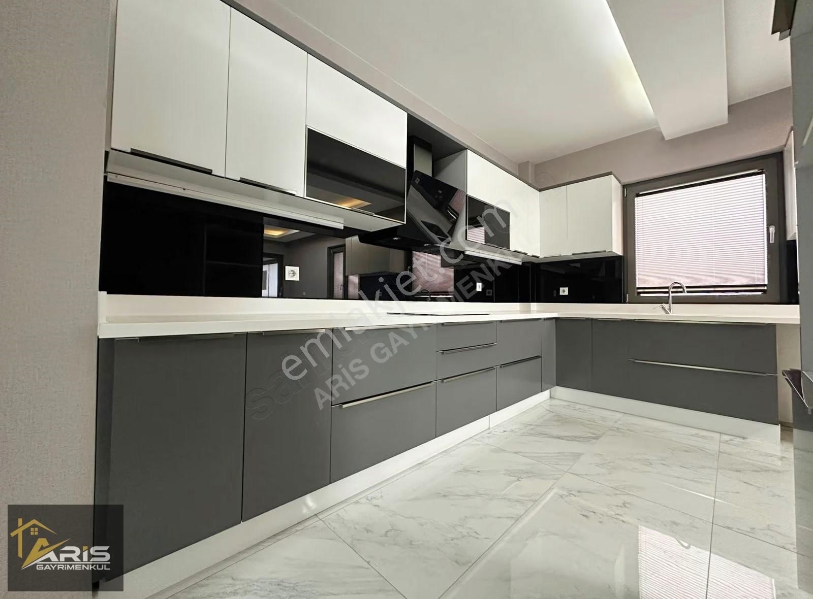 Aristen Bulvar Üstü Konut Gurmelerinin Tek Tercihi! Hiperlüx 4+1