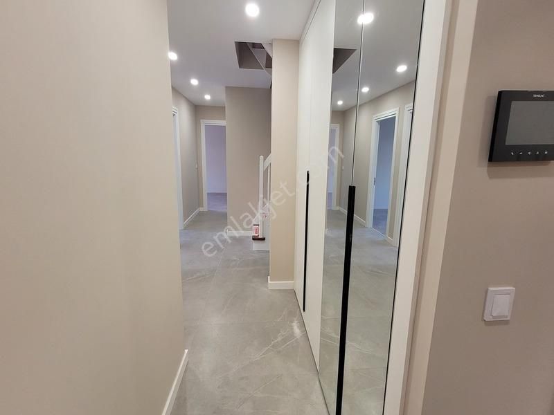 Beylikdüzü Ailelerin Tercihi Yeni Projede 5+2 Satılık Dubleks - Görsel 28