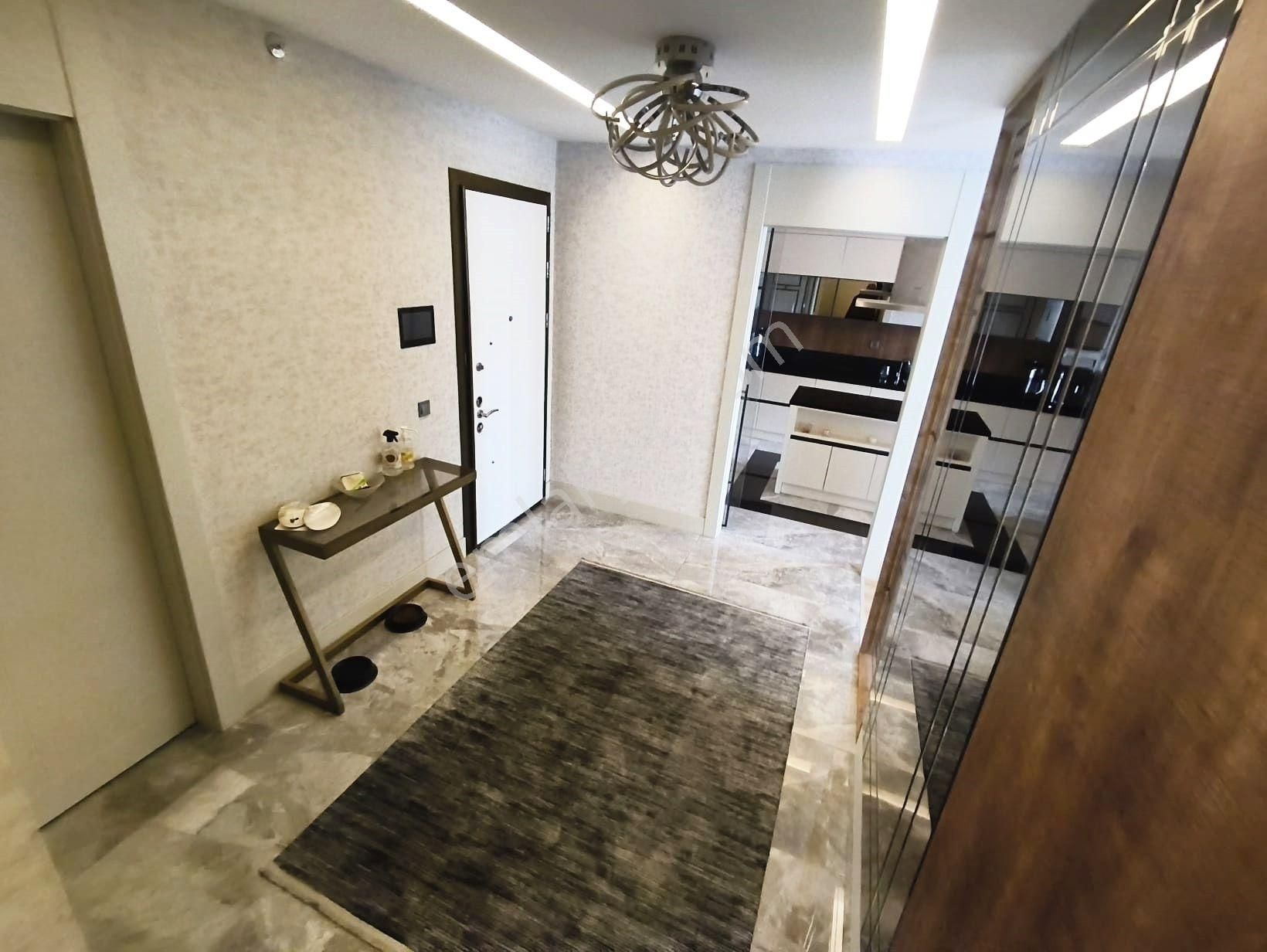 Ovacık'ın Tek Yapay Göl Projeli Sitesi Northland'da Lüks Daire - Görsel 27