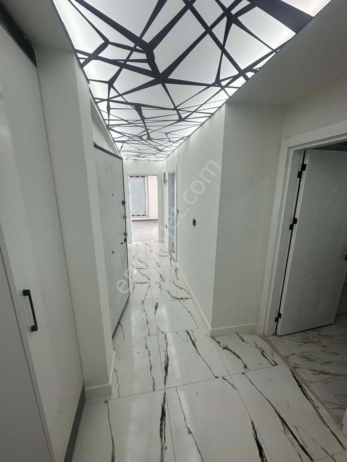 Fevzi Çakmak Da Tek Daire Üzerine Geniş 2+1 Sıfır Daire - Görsel 2