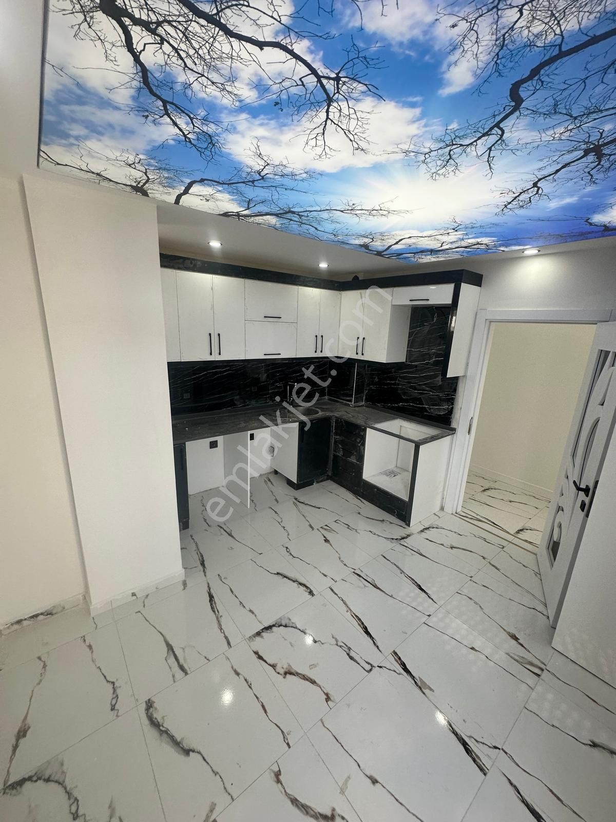 Fevzi Çakmak Da Tek Daire Üzerine Geniş 2+1 Sıfır Daire - Görsel 11