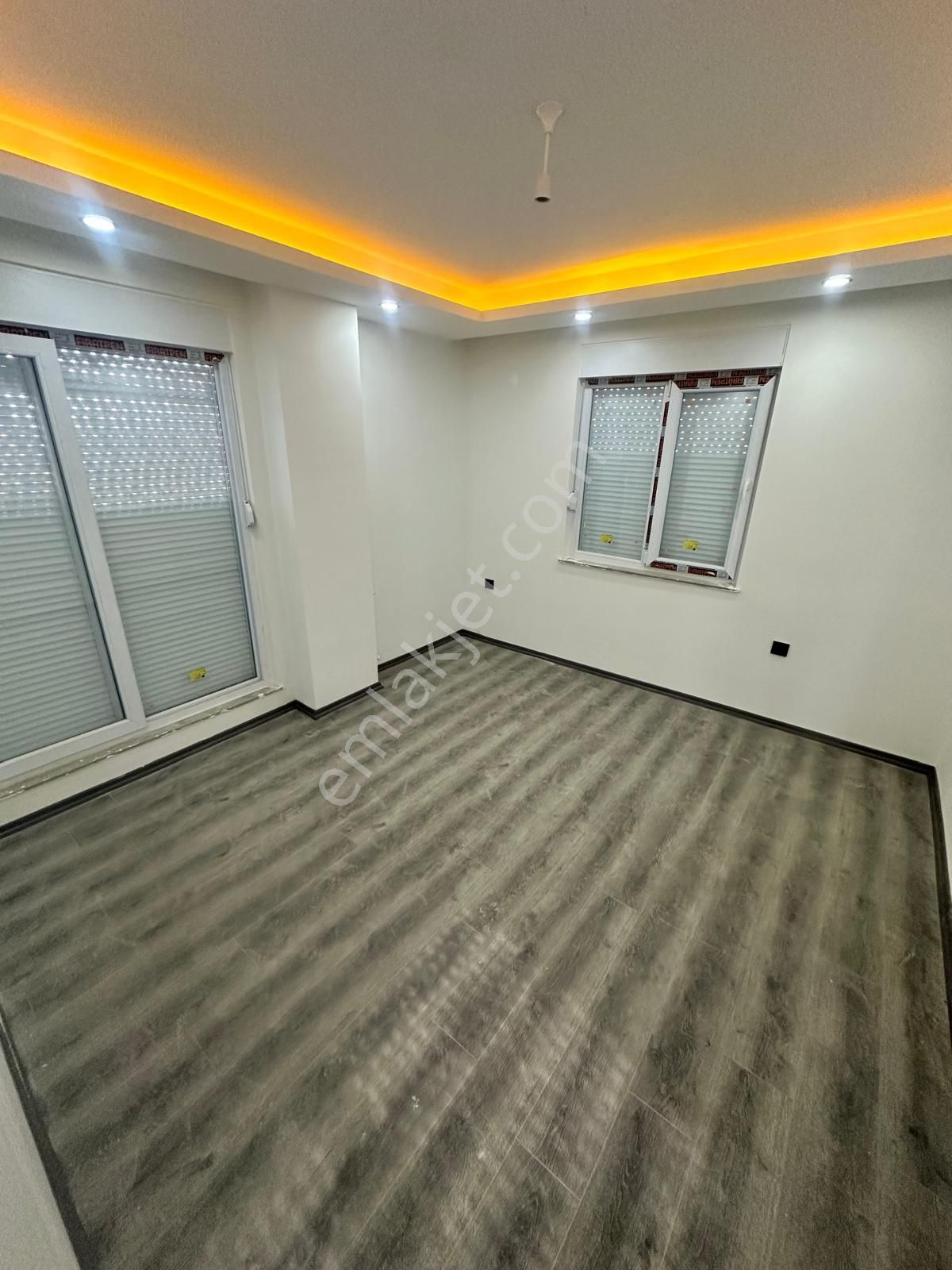 Fevzi Çakmak Da Tek Daire Üzerine Geniş 2+1 Sıfır Daire - Görsel 8