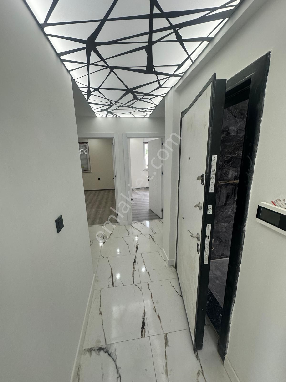 Fevzi Çakmak Da Tek Daire Üzerine Geniş 2+1 Sıfır Daire - Görsel 5