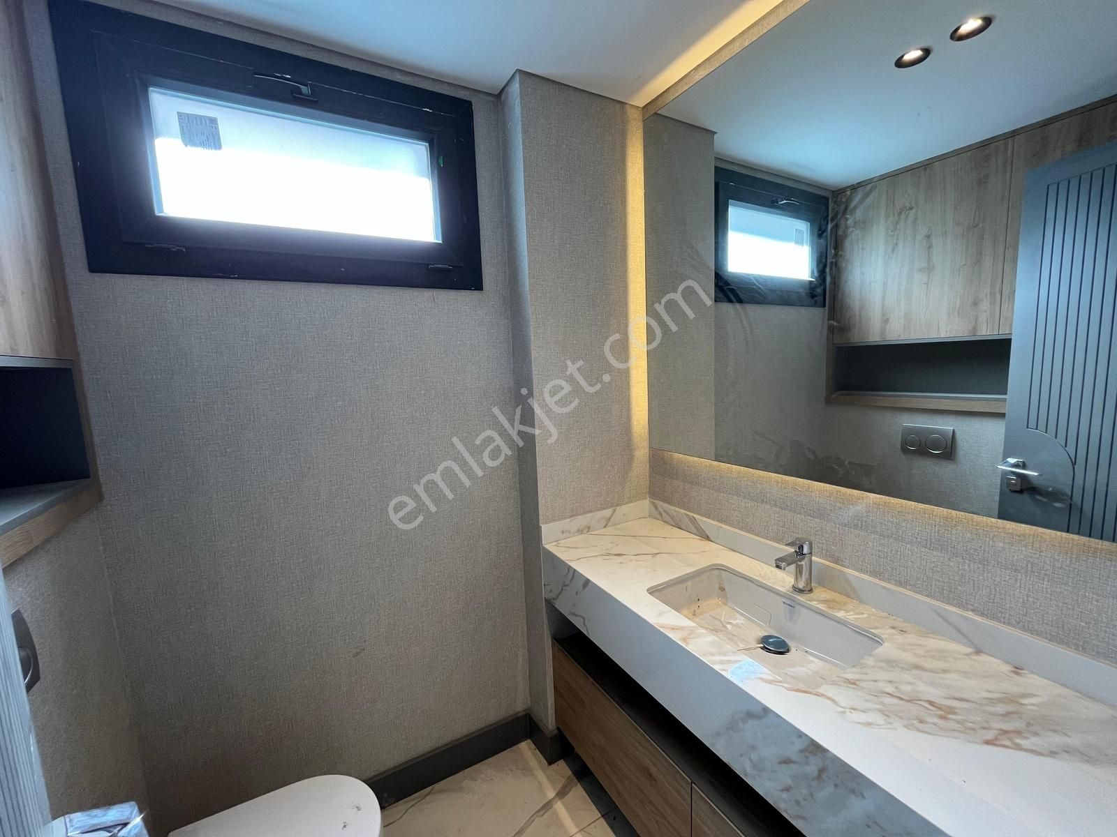 Bahçeşehir 5+1 Dubleks Geniş Bahçeli Sıfır Villa - Görsel 27