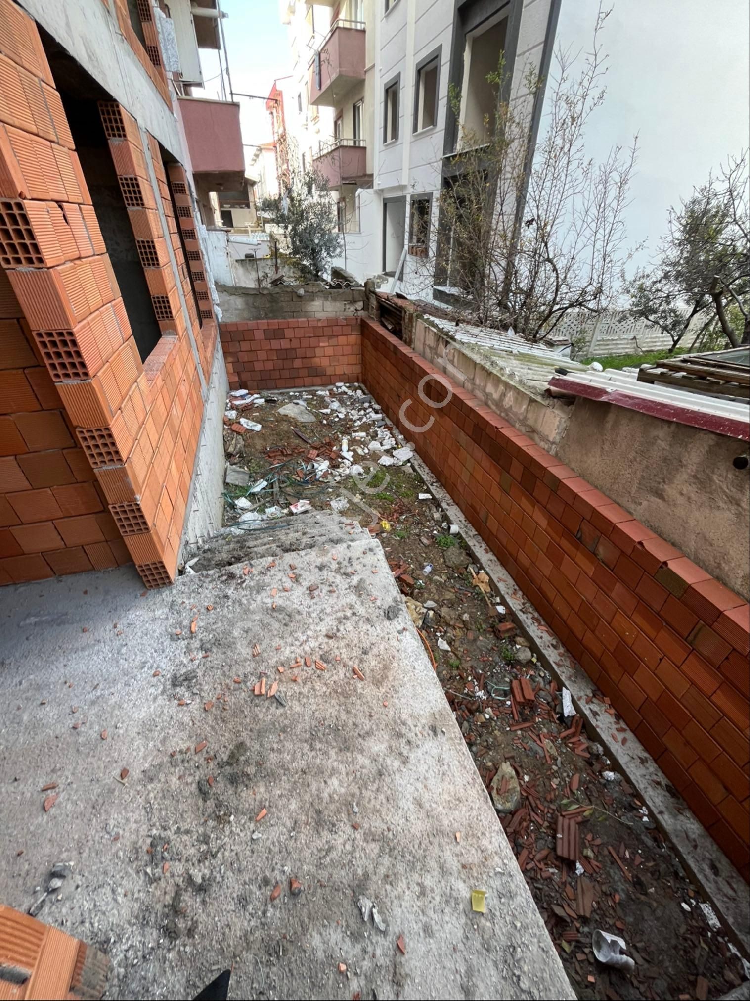 Maltadan 600 Evlerde 2+1 Bahçeli Satılık Daire - Görsel 10