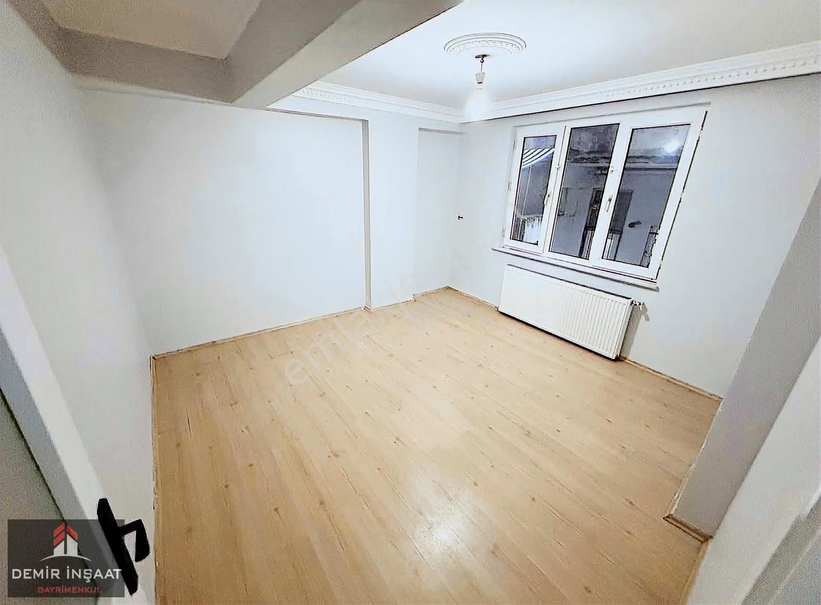 50. Yıl Mahallesı'nde Kıralık 2 + 1 90 Metre² Yüksek Gırış - Görsel 6