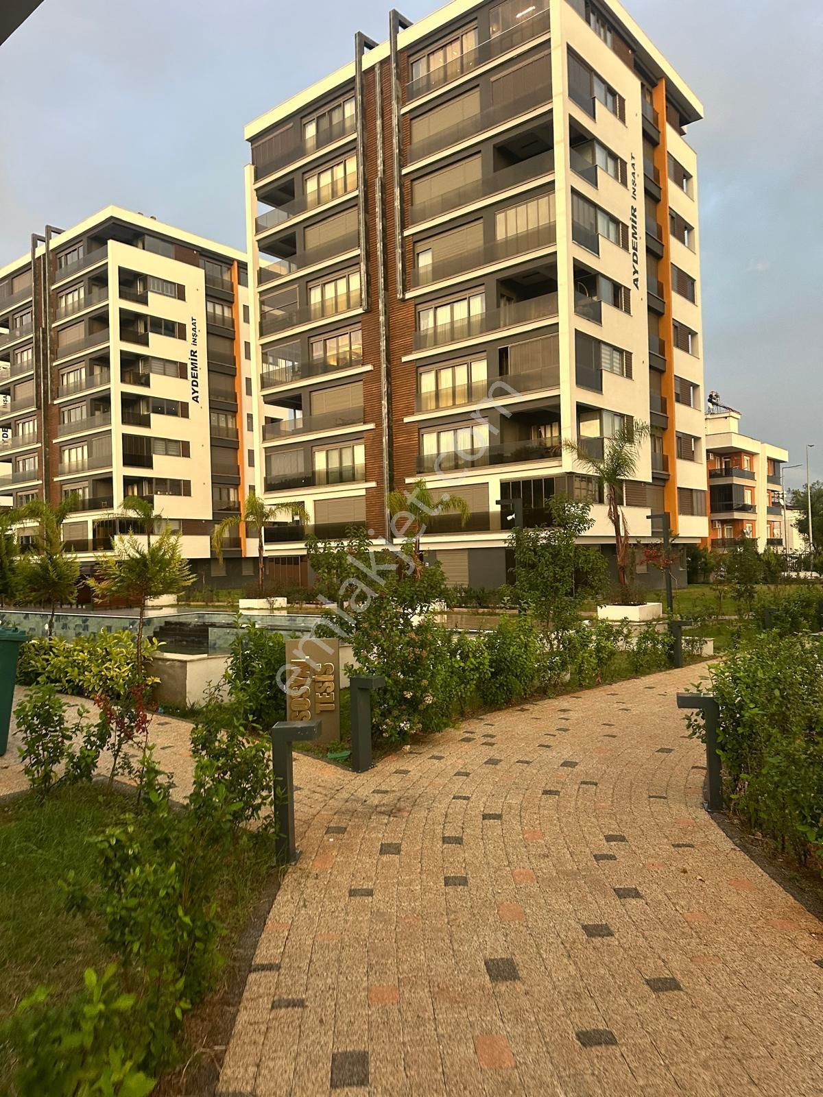 Varsak Karşıyaka Da 2+1 Lüx Site İçinde Ferah Fırsat Y.giriş Daire - Görsel 2
