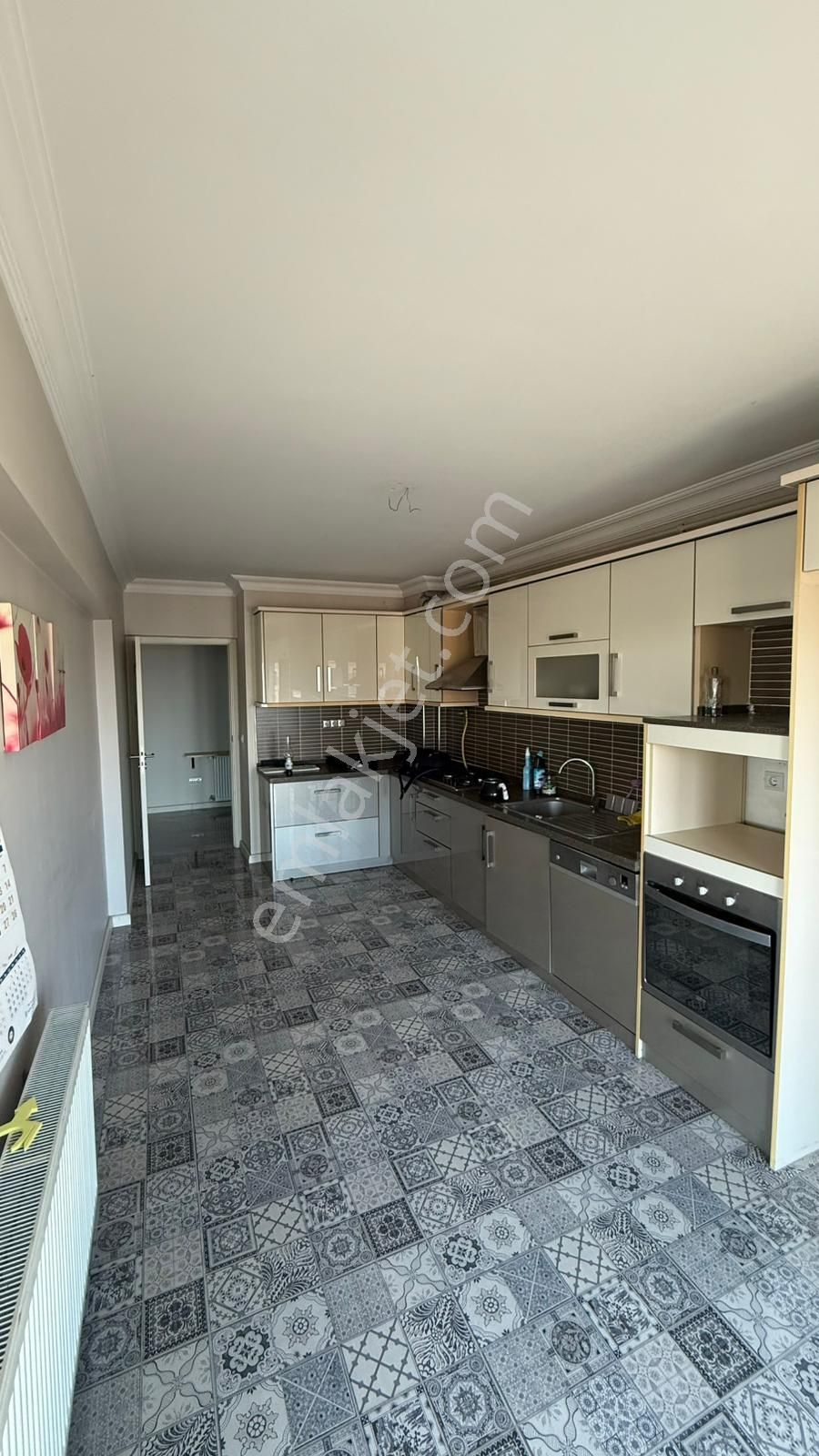 Körfez Utku Sitesinde Modern Donatılı Ve Cam Balkonlu Geniş 3+1! - Görsel 11