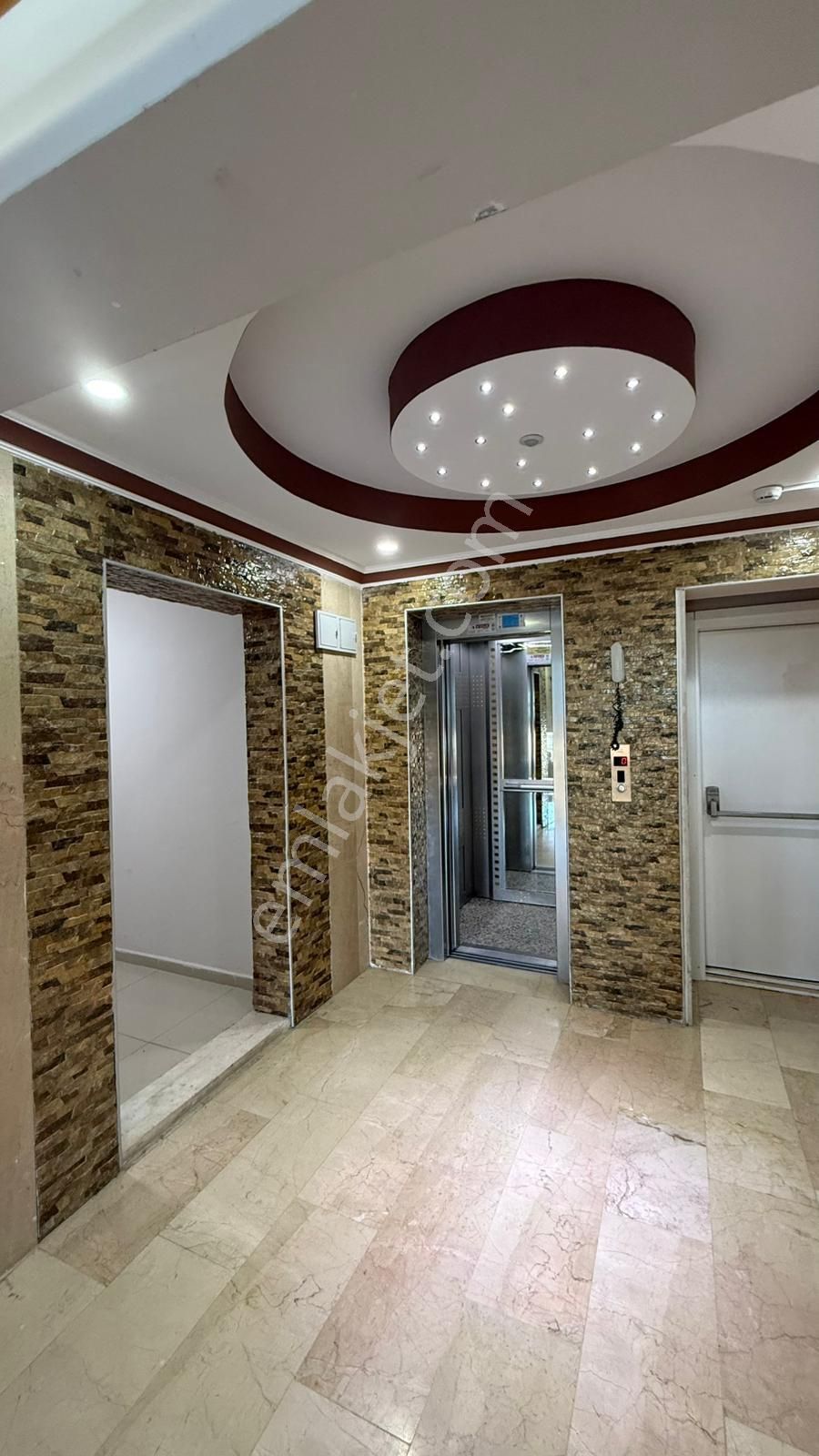 Körfez Utku Sitesinde Modern Donatılı Ve Cam Balkonlu Geniş 3+1! - Görsel 7