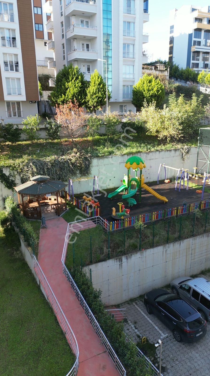 Körfez Utku Sitesinde Modern Donatılı Ve Cam Balkonlu Geniş 3+1! - Görsel 23