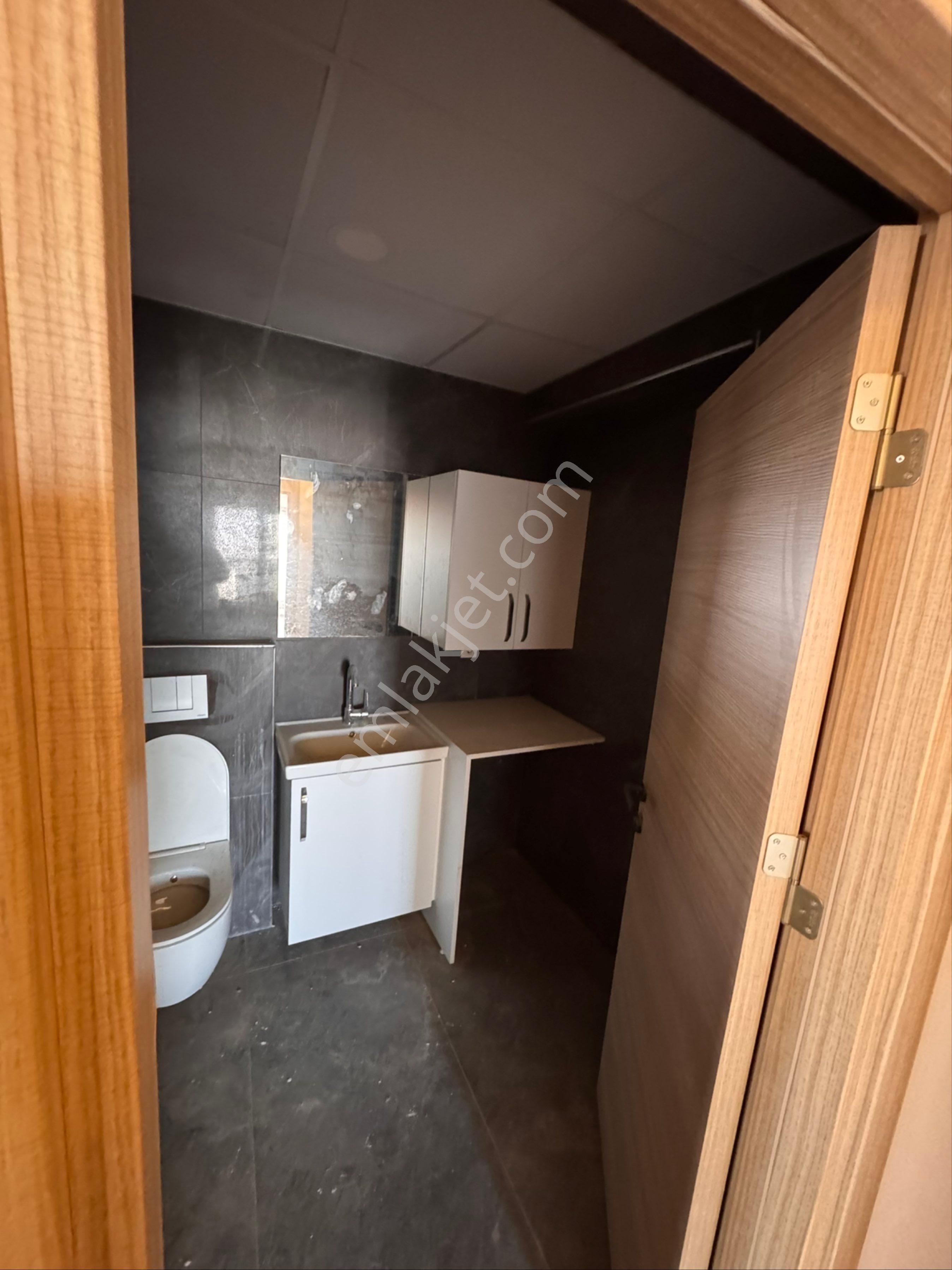 İzmir Buca Site İçerisinde Kapalı Mutfak 2+1 - Görsel 6