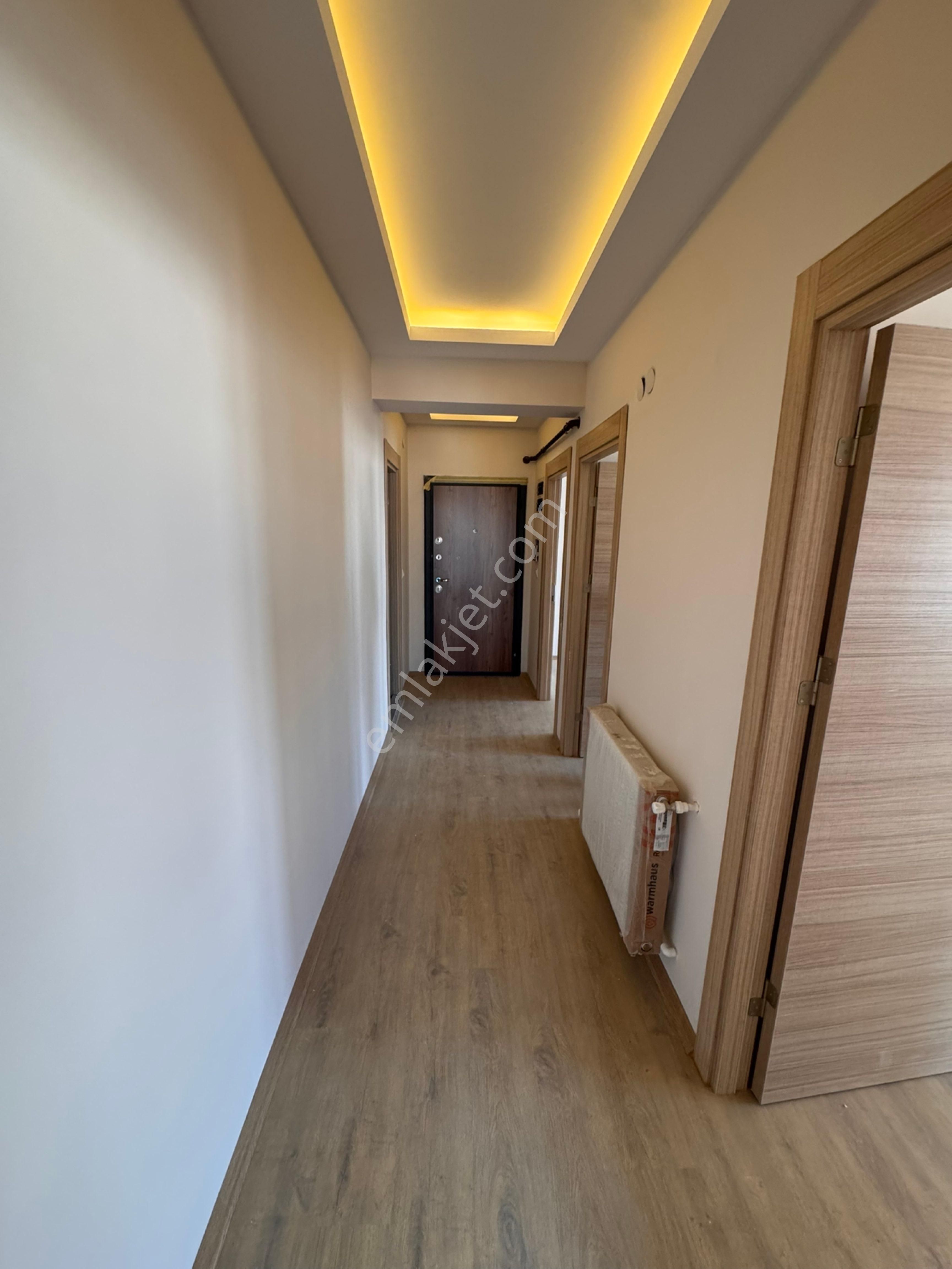 İzmir Buca Site İçerisinde Kapalı Mutfak 2+1 - Görsel 13