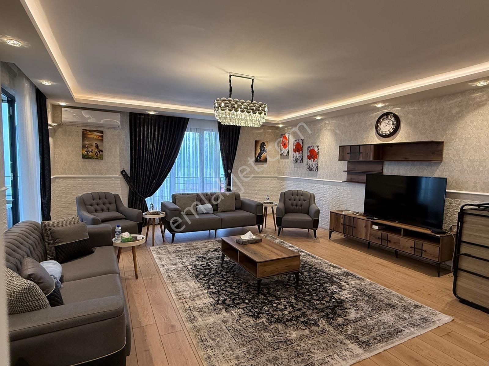 Trabzon Yalıncakta Satılık Eşyalı Full Manzaralı 175m2 3+1 Daire, - Görsel 7