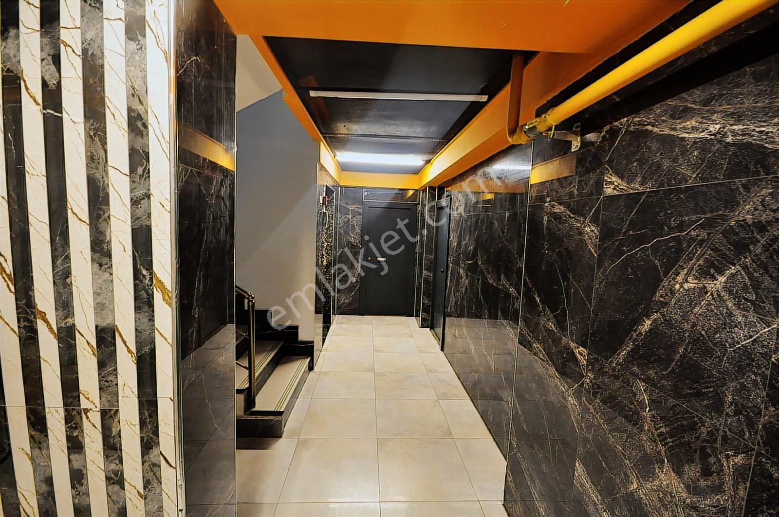 Cb Acar'dan Atakentte Cam Balkonlu Lüks 4+1 Daire - Görsel 14