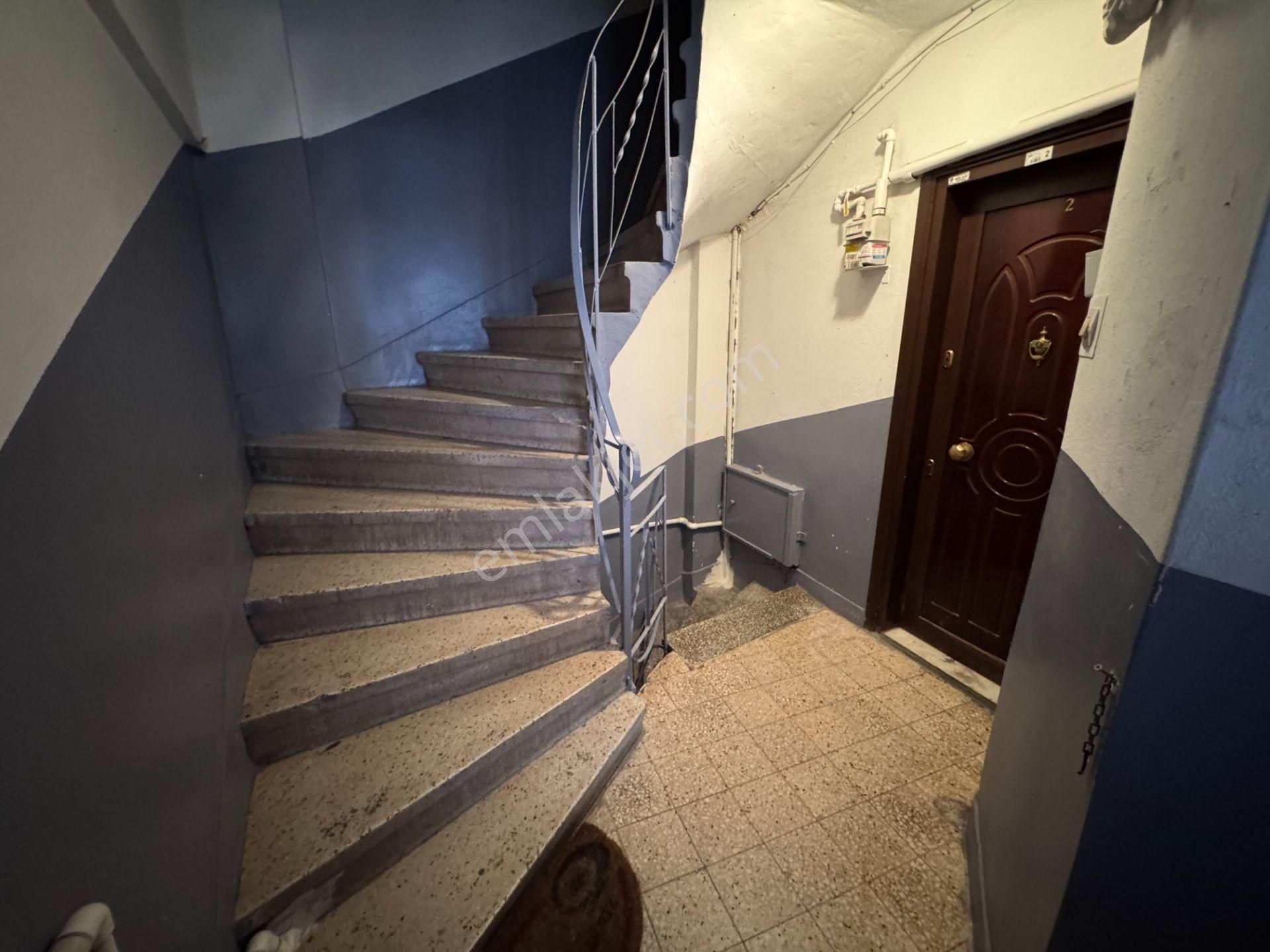 Turyap' Tan Fatih Seyit Ömer' De Bahçeli Tadilatlı Satılık 2+1 Daire - Görsel 13