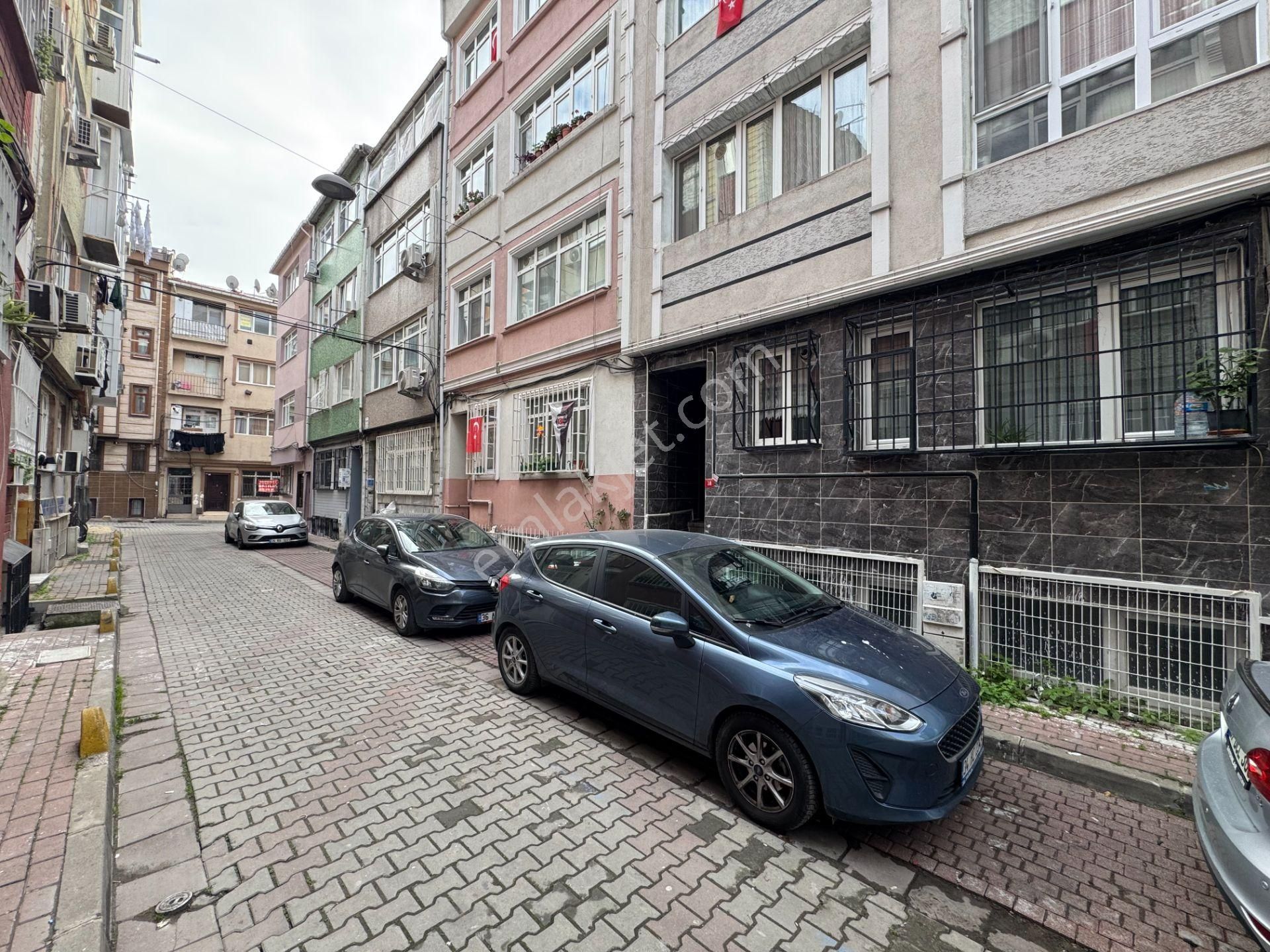 Turyap' Tan Fatih Seyit Ömer' De Bahçeli Tadilatlı Satılık 2+1 Daire - Görsel 10