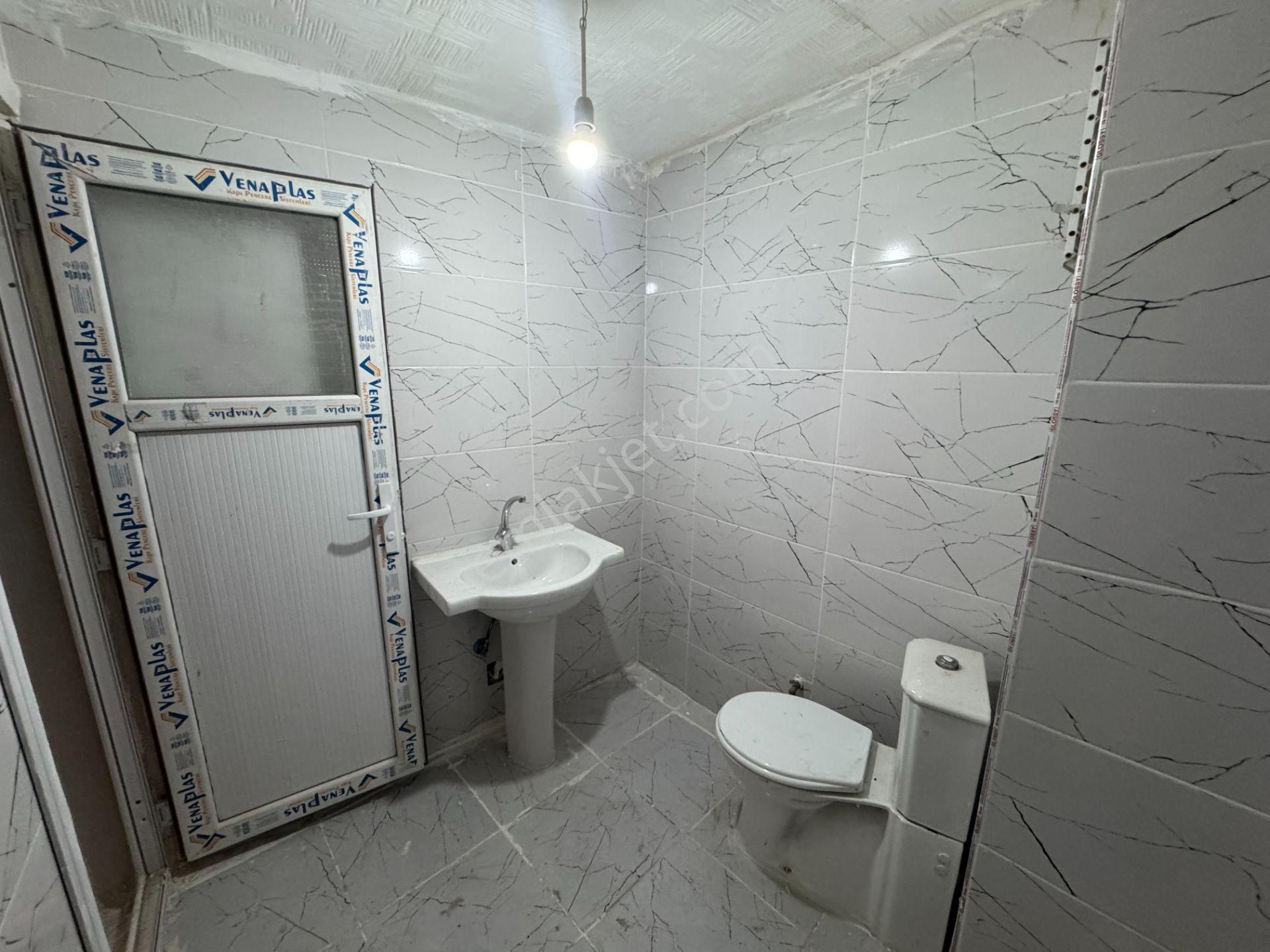 Turyap' Tan Fatih Seyit Ömer' De Bahçeli Tadilatlı Satılık 2+1 Daire - Görsel 24