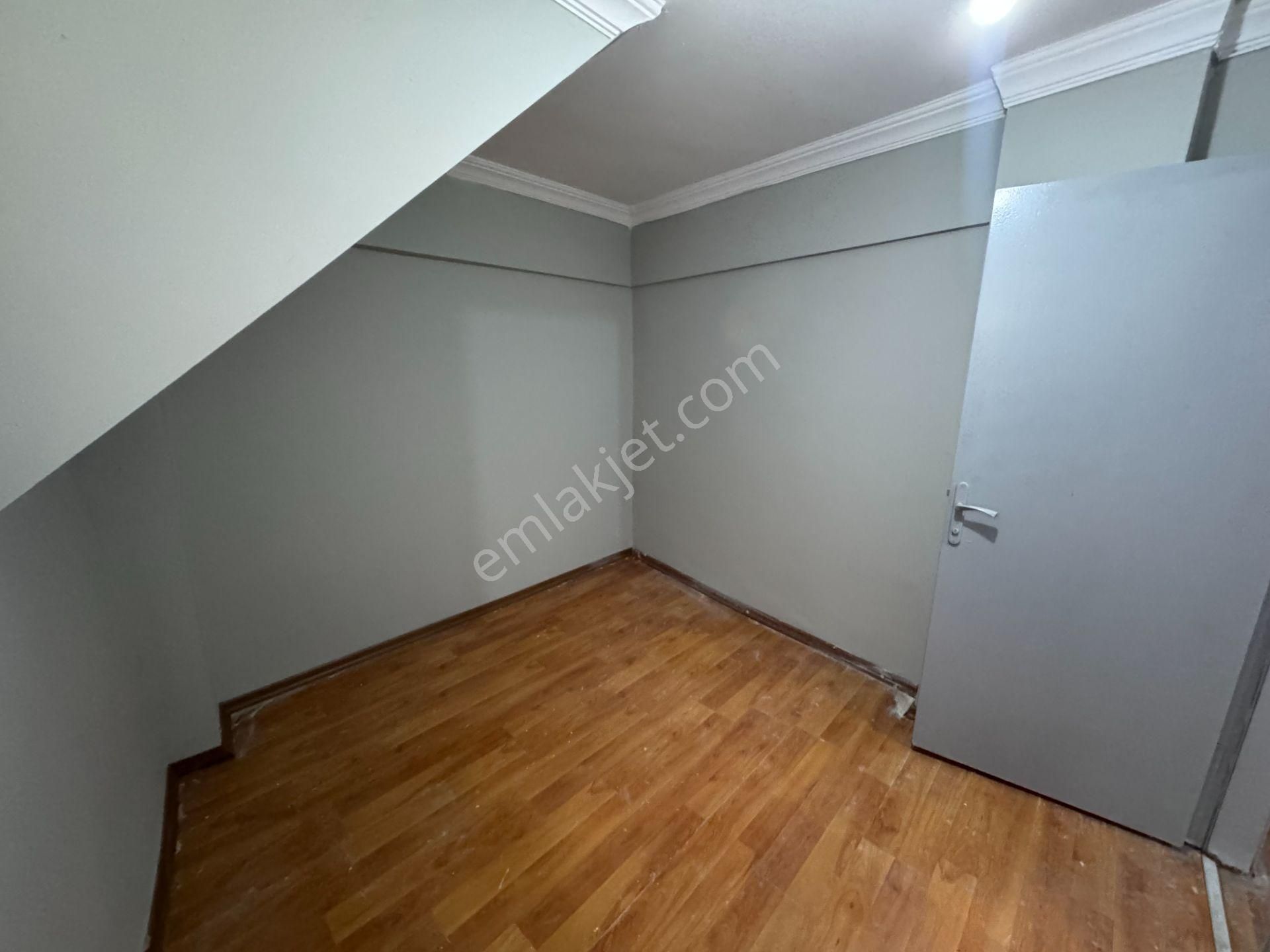 Turyap' Tan Fatih Seyit Ömer' De Bahçeli Tadilatlı Satılık 2+1 Daire - Görsel 19