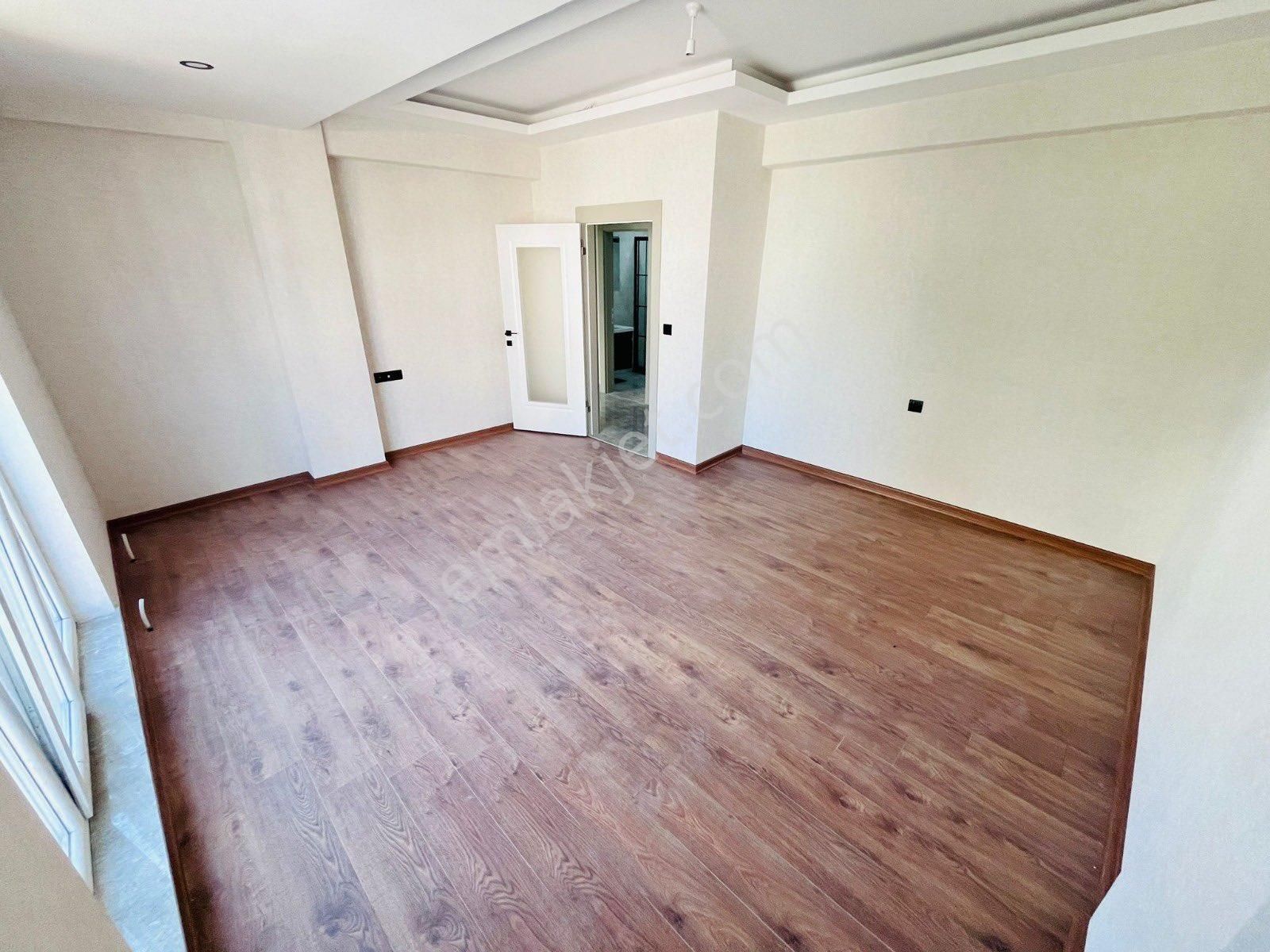 Bayram Gayrimenkulden Pınarbaşı Mah 3+1 1.ara Katta 0 Asansörlü Satılık Full Yapılı Daire - Görsel 7