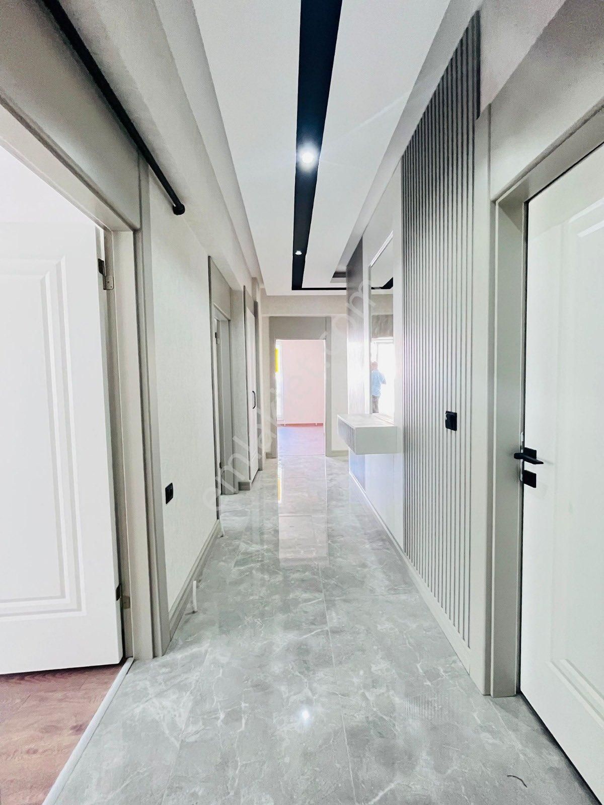 Bayram Gayrimenkulden Pınarbaşı Mah 3+1 1.ara Katta 0 Asansörlü Satılık Full Yapılı Daire - Görsel 21