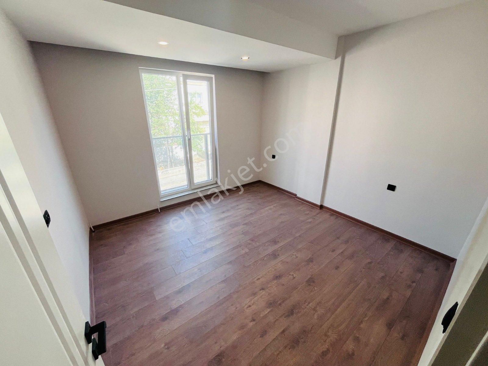 Bayram Gayrimenkulden Pınarbaşı Mah 3+1 1.ara Katta 0 Asansörlü Satılık Full Yapılı Daire - Görsel 13
