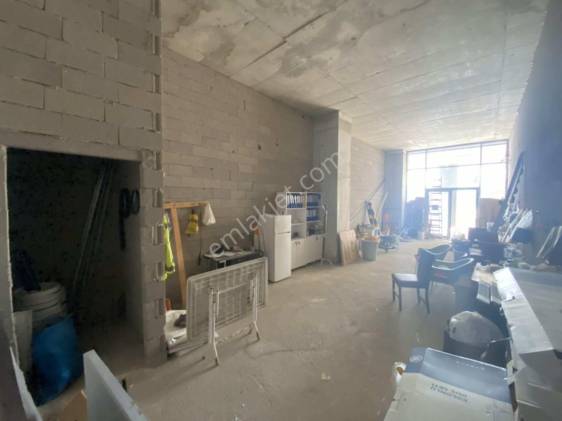 Yenimahalle Serhat Mahallesinde Elegance Meydan Kiralık Dükkan - Görsel 7