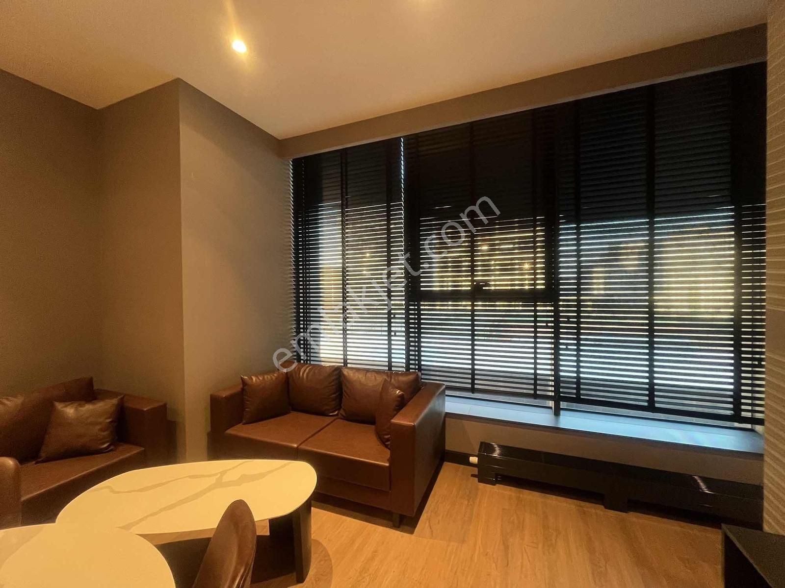 Bahçeşehir Sheraton Otel Satılık 1+1 Resmi Ofis Katı Residence - Görsel 19