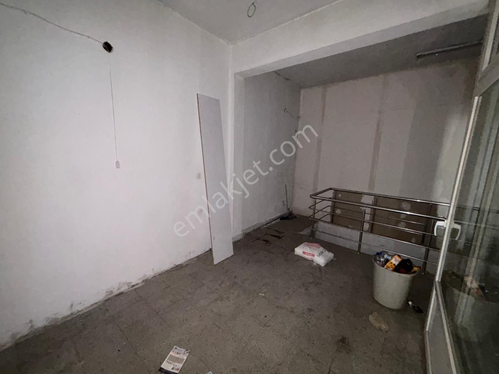 Usta Gayrimenkul'den D-400 Karayolu Üzerinde Kiralık Dükkan - Görsel 12