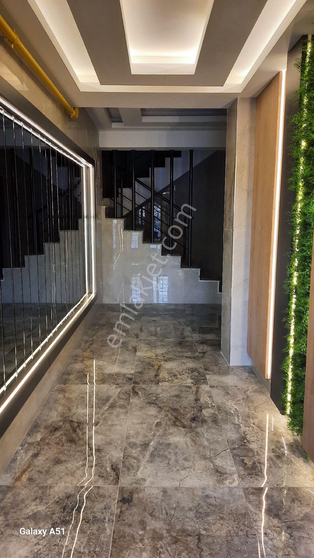 İlkadım Derebahçe De Lüks Yapılı 2+1 Satılık Daire - Görsel 4