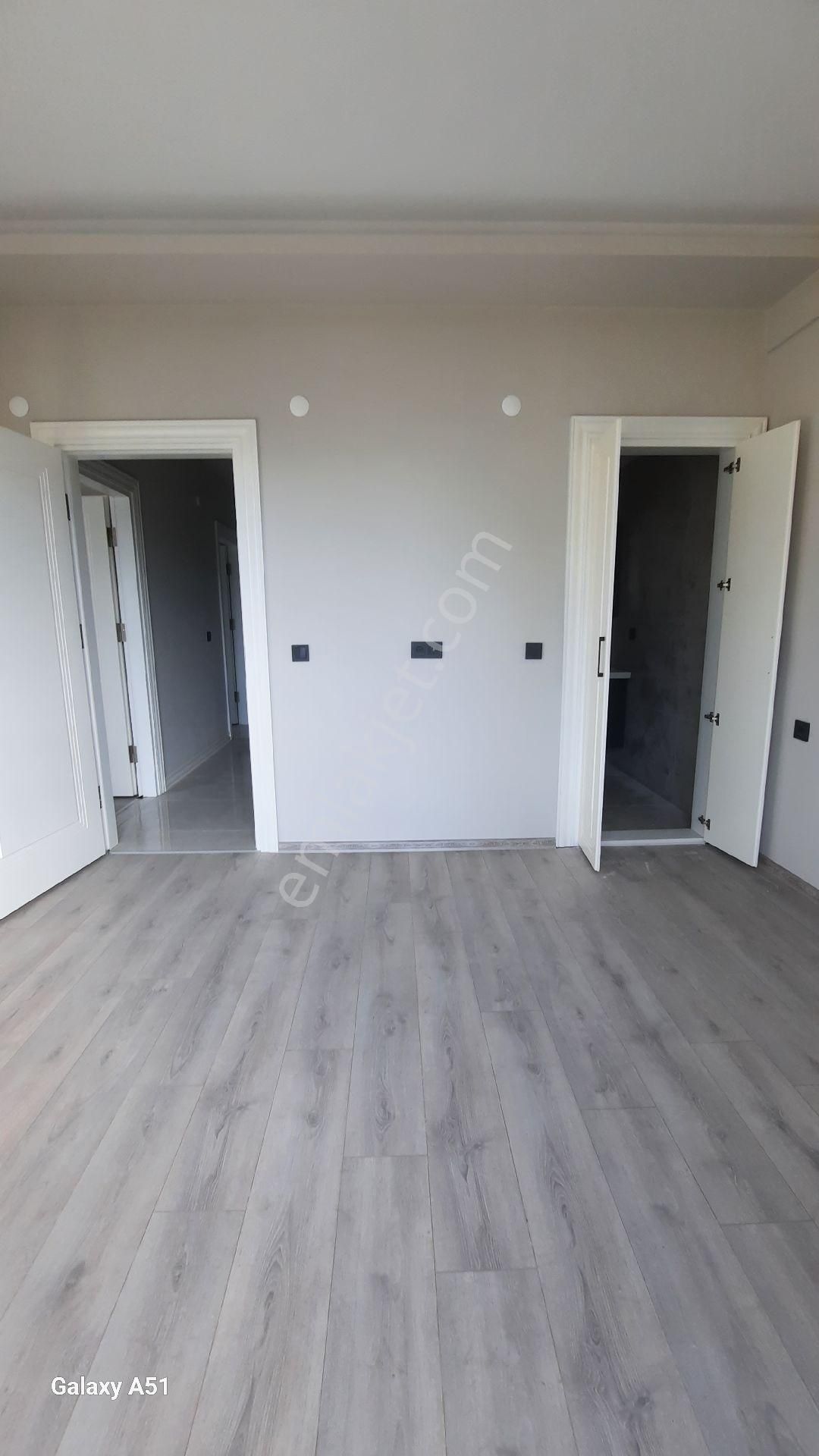 İlkadım Derebahçe De Lüks Yapılı 2+1 Satılık Daire - Görsel 25