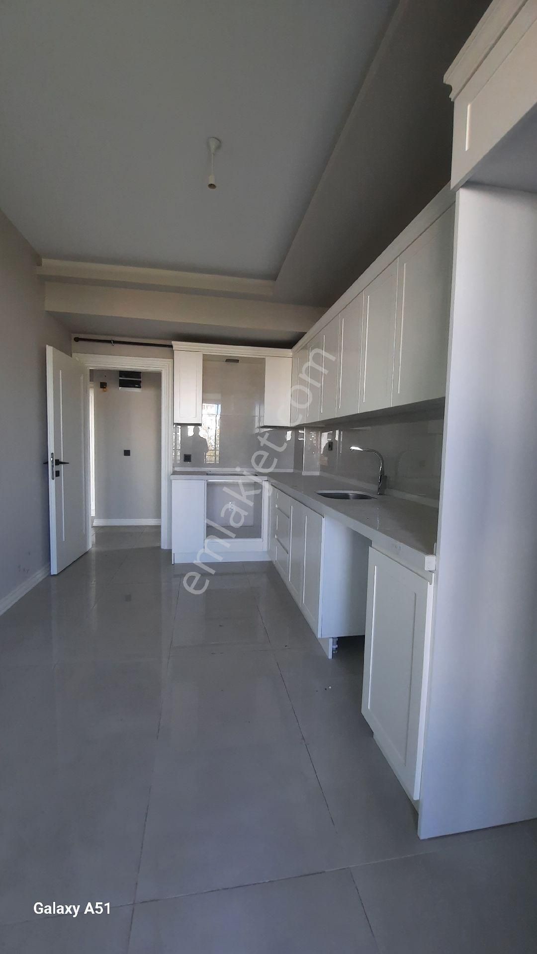 İlkadım Derebahçe De Lüks Yapılı 2+1 Satılık Daire - Görsel 15